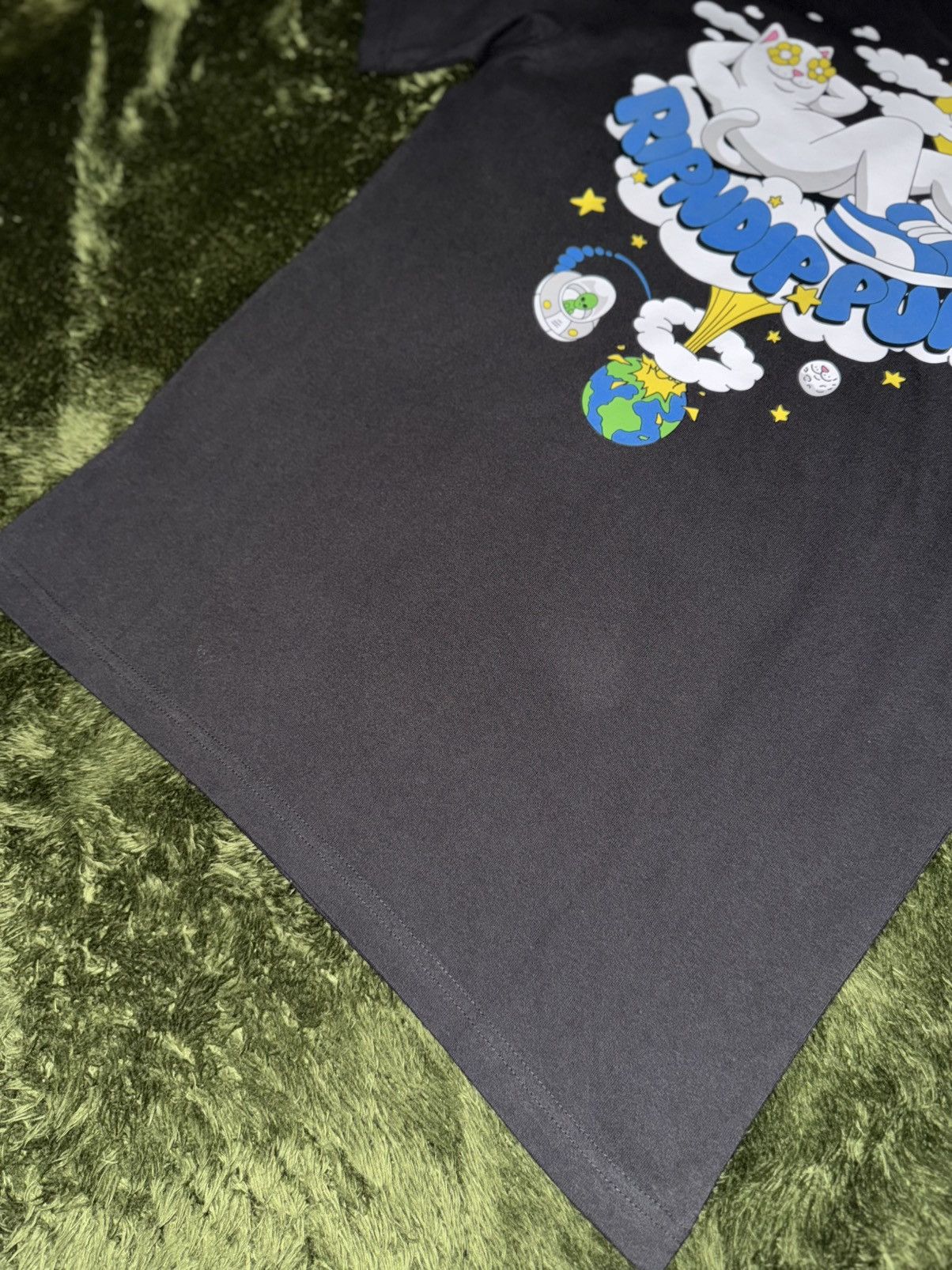 Puma [S] PUMA X RIPNDIP collaboration graphic T-shirts black Size US S / EU 44-46 / 1 - 8 Thumbnail