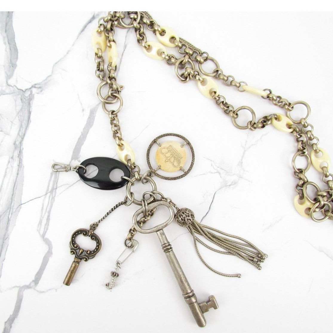 Juicy Couture Rare Juicy Couture Key Necklace Size ONE SIZE - 8 Thumbnail