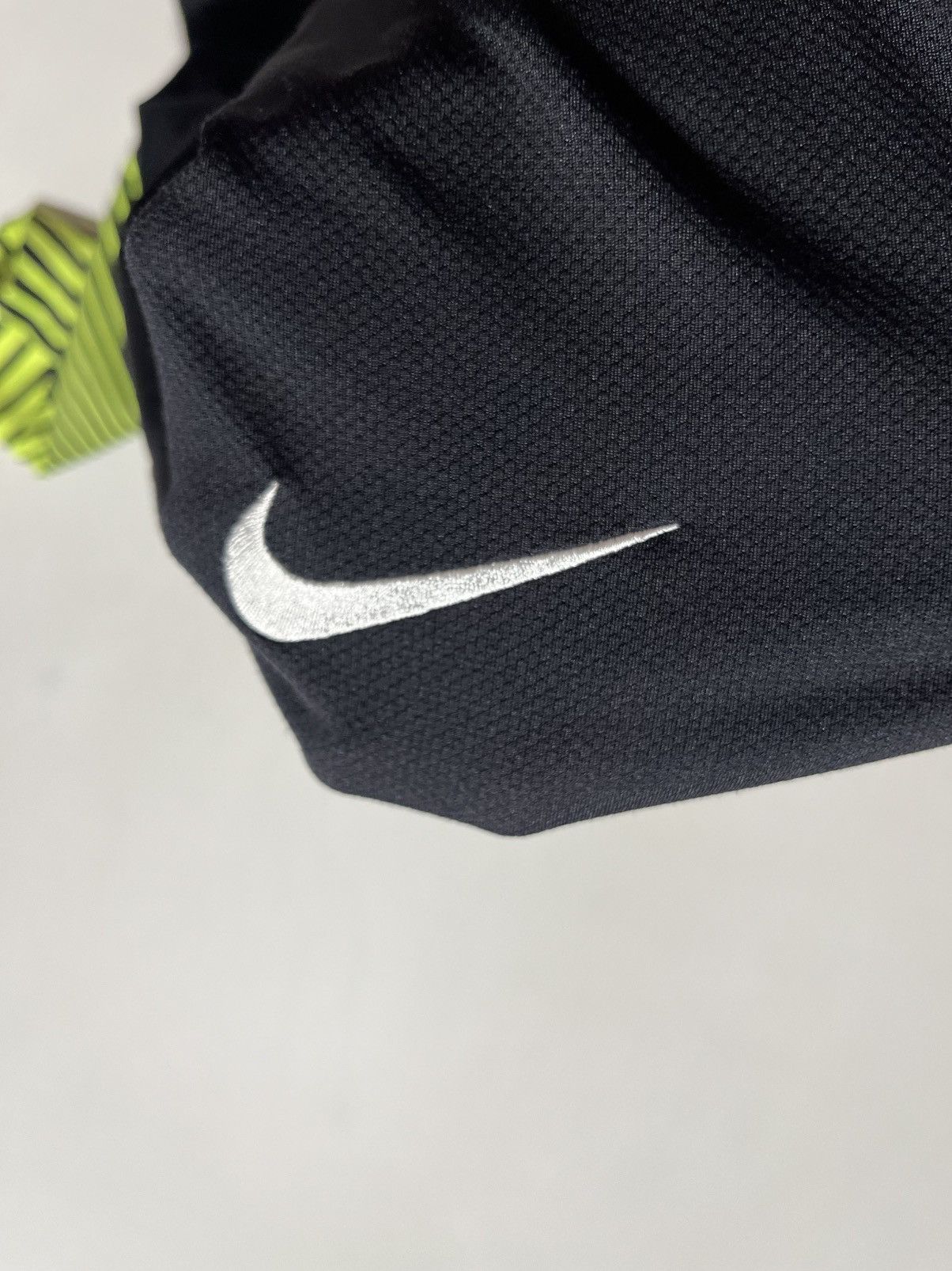 Nike Manchester United Nike 2011/12 Goalkeeper Shirt Jersey Size US L / EU 52-54 / 3 - 13 Thumbnail