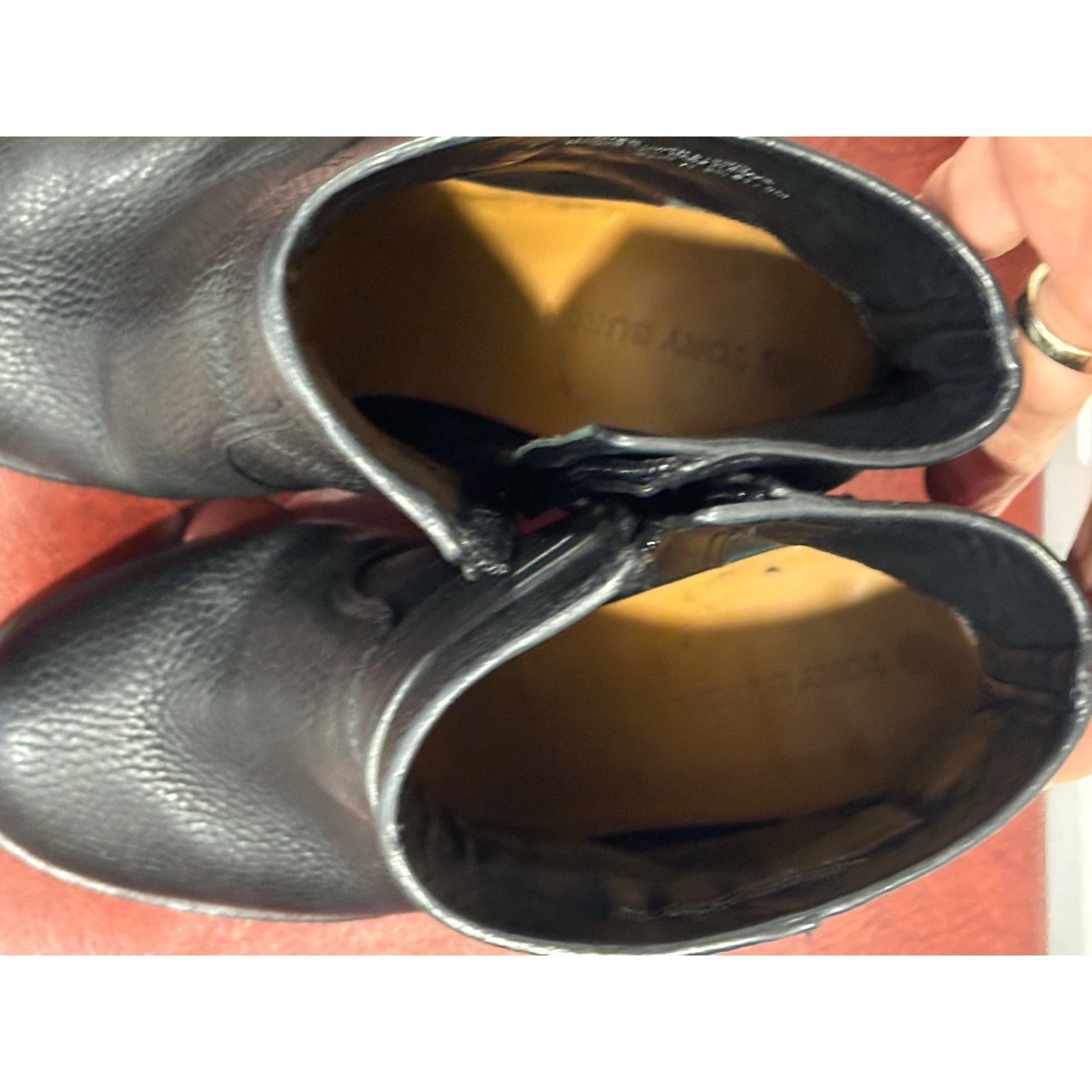 Tory Burch Tory burch Leigh Pebbled Leather 3" heeled ankle boot size 6 Size US 6 / IT 36 - 8 Thumbnail