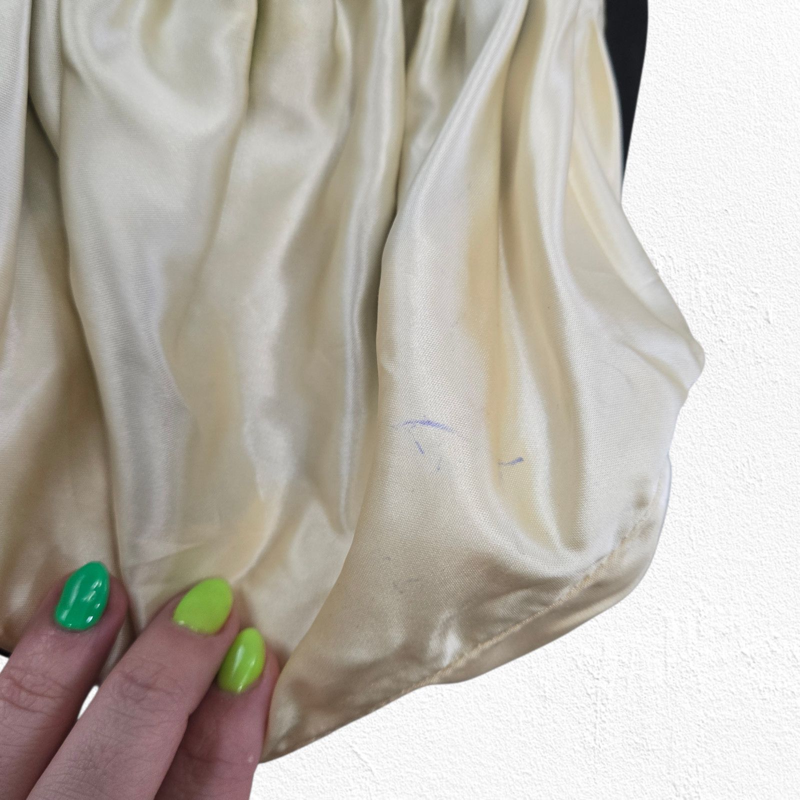 Vintage Vintage 1950s Black Evening Clutch Gold Leaf Clasp Size ONE SIZE - 14 Thumbnail