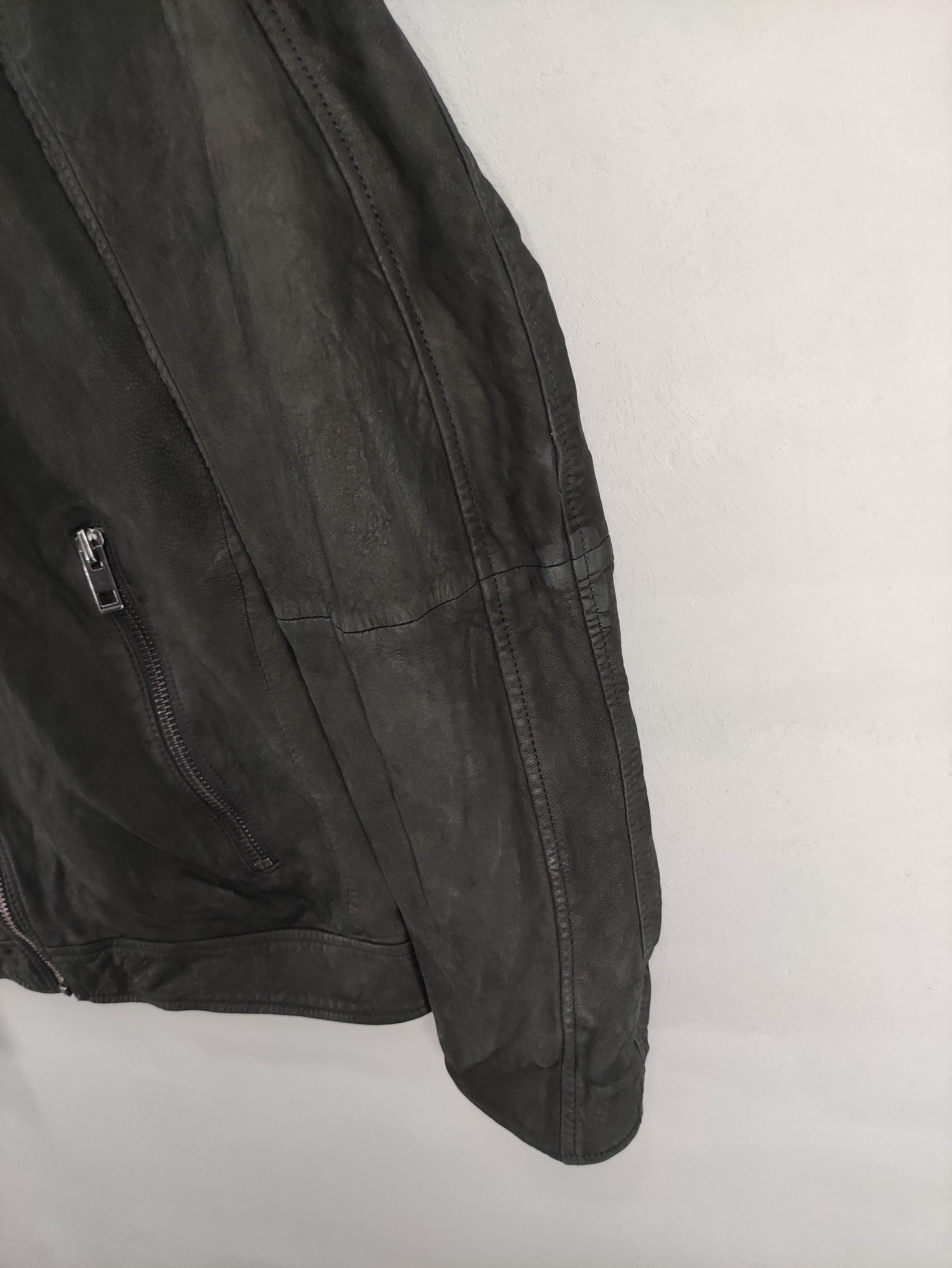Hugo Boss Vintage Hugo Boss Sheepskin Leather Jacket Zipper Size US L / EU 52-54 / 3 - 3 Thumbnail