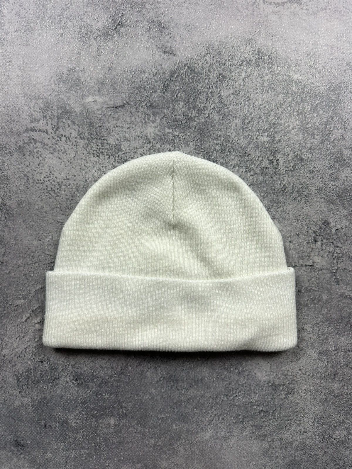 Carhartt Wip Carhartt Chase Beanie Hat Vintage Y2K Embroidered Logo Cap Size ONE SIZE - 12 Thumbnail