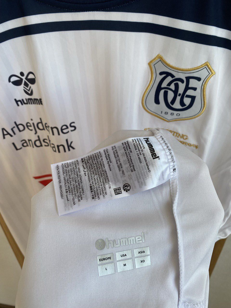 Hummel Hummel AGF LEGEND JERSEY Size US M / EU 48-50 / 2 - 2 Thumbnail