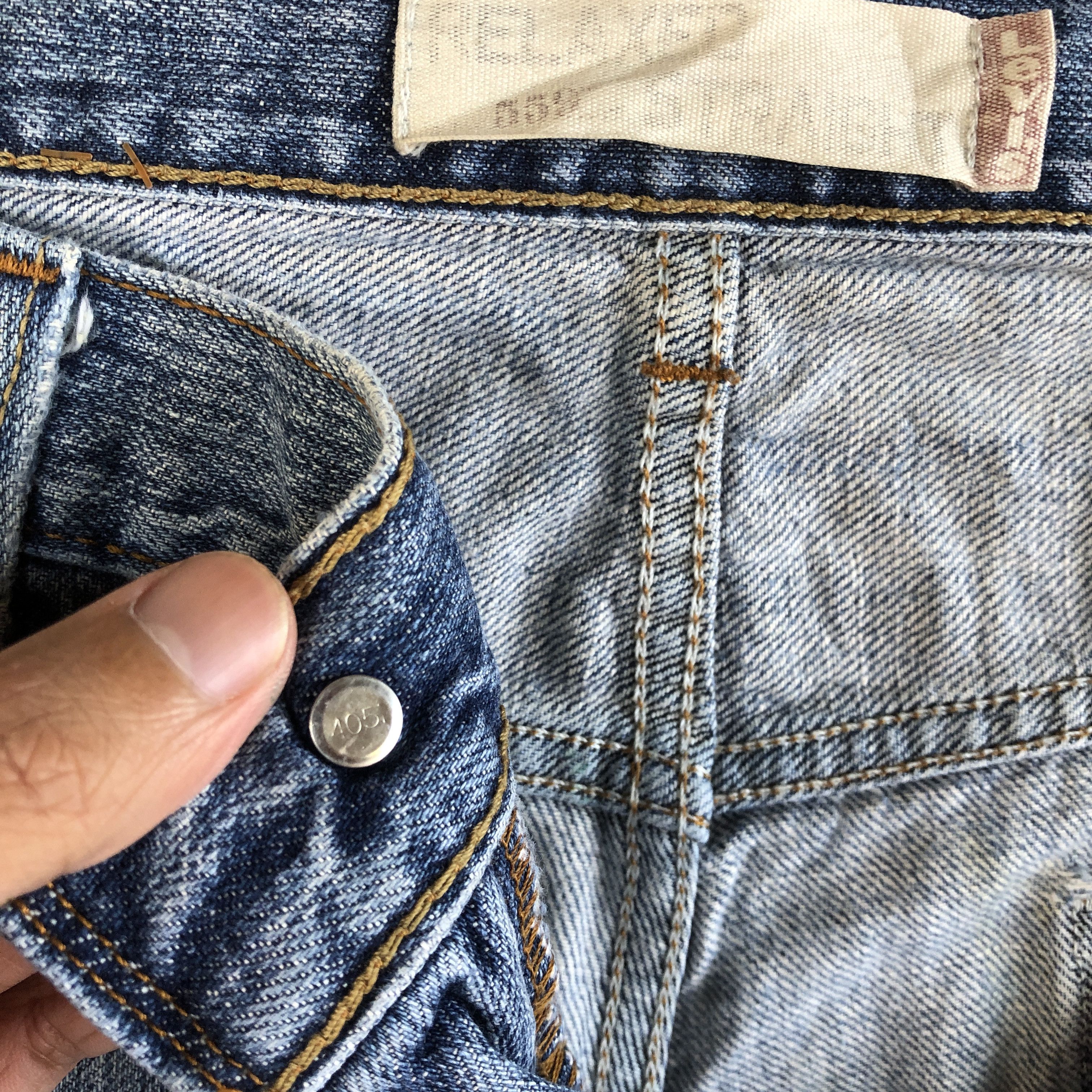 Levi's Vintage Levis 559 Baggy Jeans Levi's Light Wash Faded Denim Size US 34 / EU 50 - 7 Thumbnail