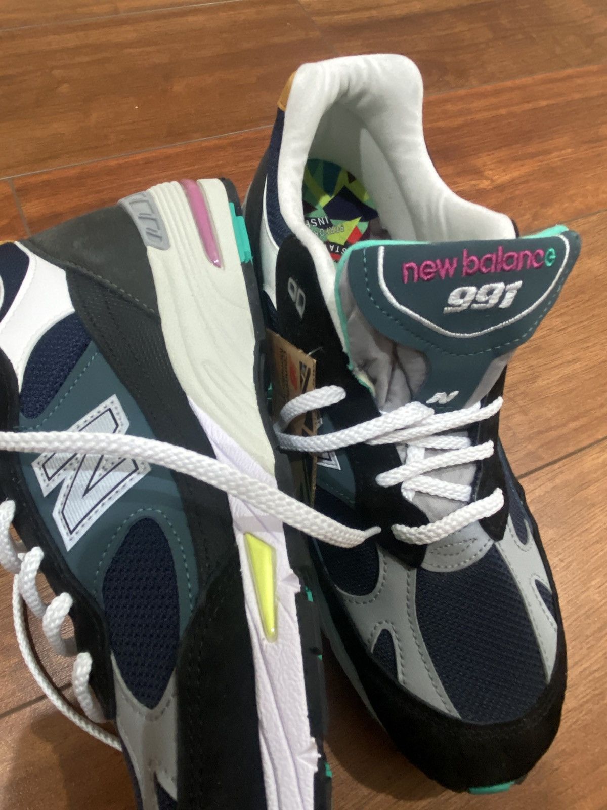 New Balance New Balance 991 Made in England - Multicolor - US10 - BNIB Size US 10 / EU 43 - 7 Thumbnail