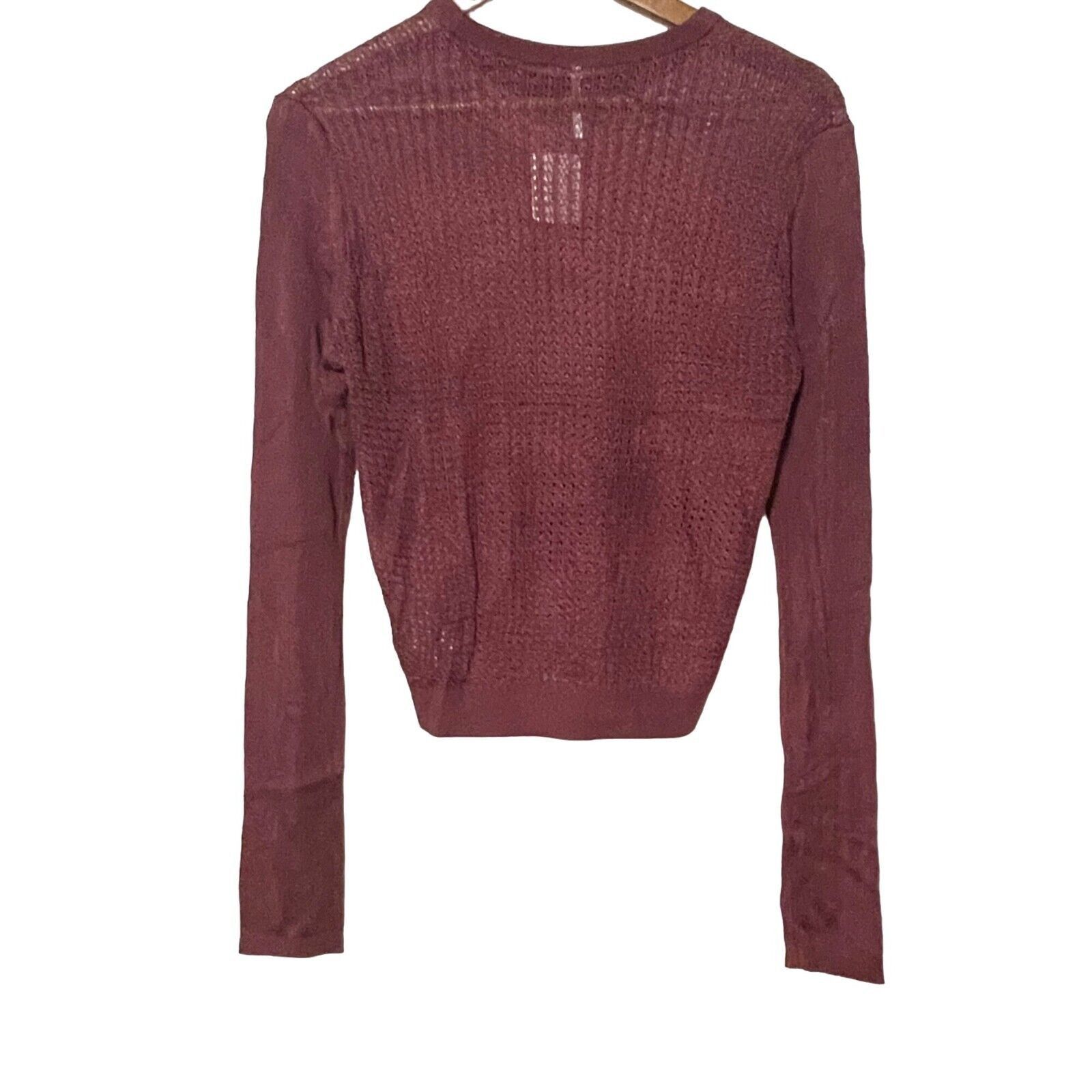 Free People Free People Shirt Large NWT Open Knit H2O Cropped Raw Garnet Size L / US 10 / IT 46 - 6 Thumbnail