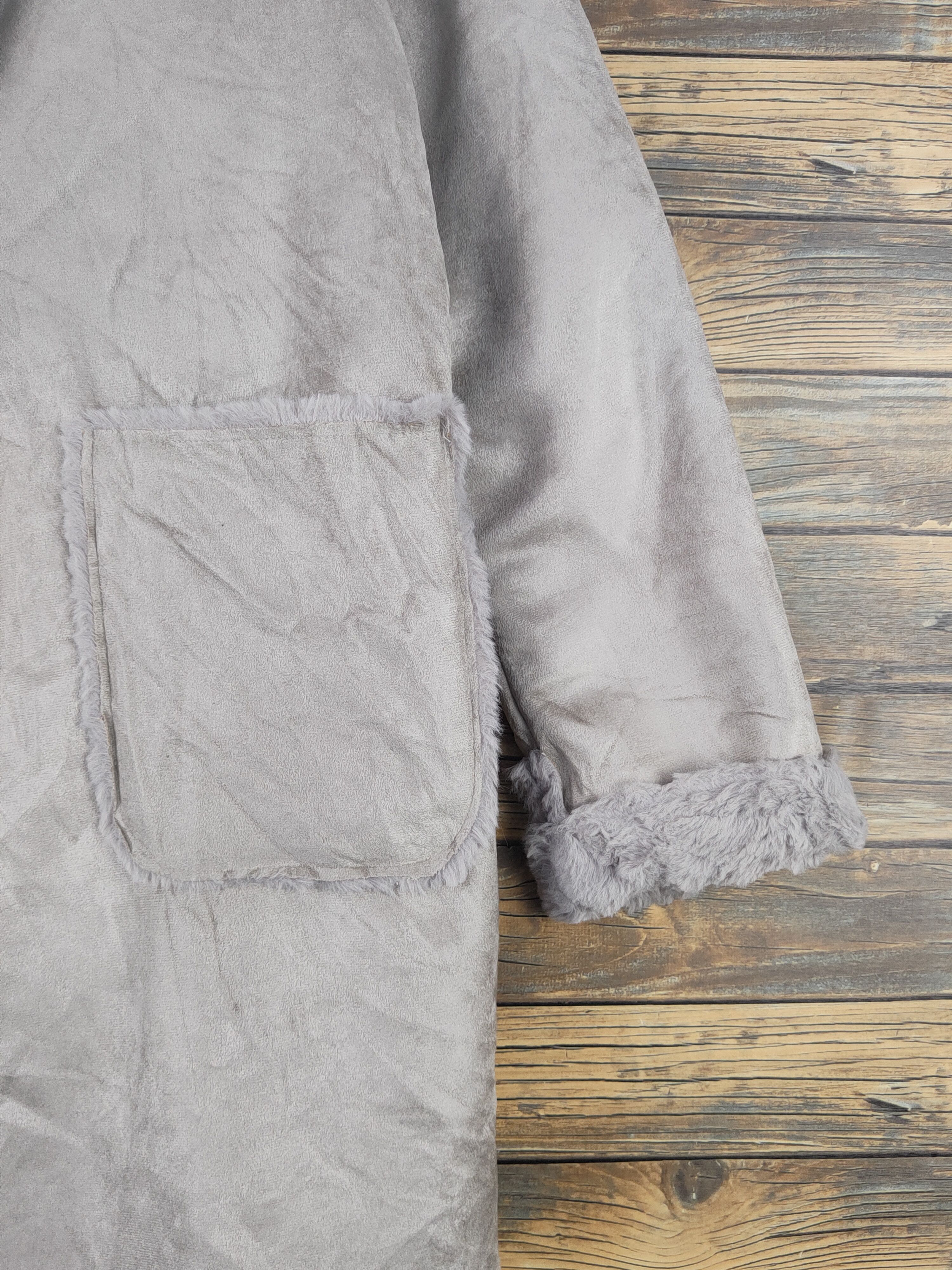 Japanese Brand × Vintage Vintage Design by Ray Cassin Silver Coats Size US M / EU 48-50 / 2 - 7 Thumbnail