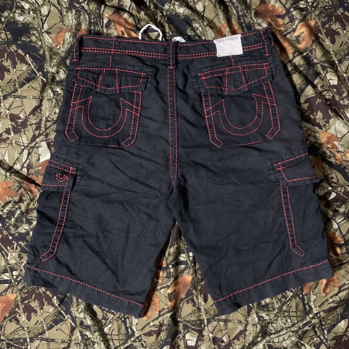 True Religion True Religion Baggy Cargo Short Size US 36 / EU 52 - 2 Thumbnail