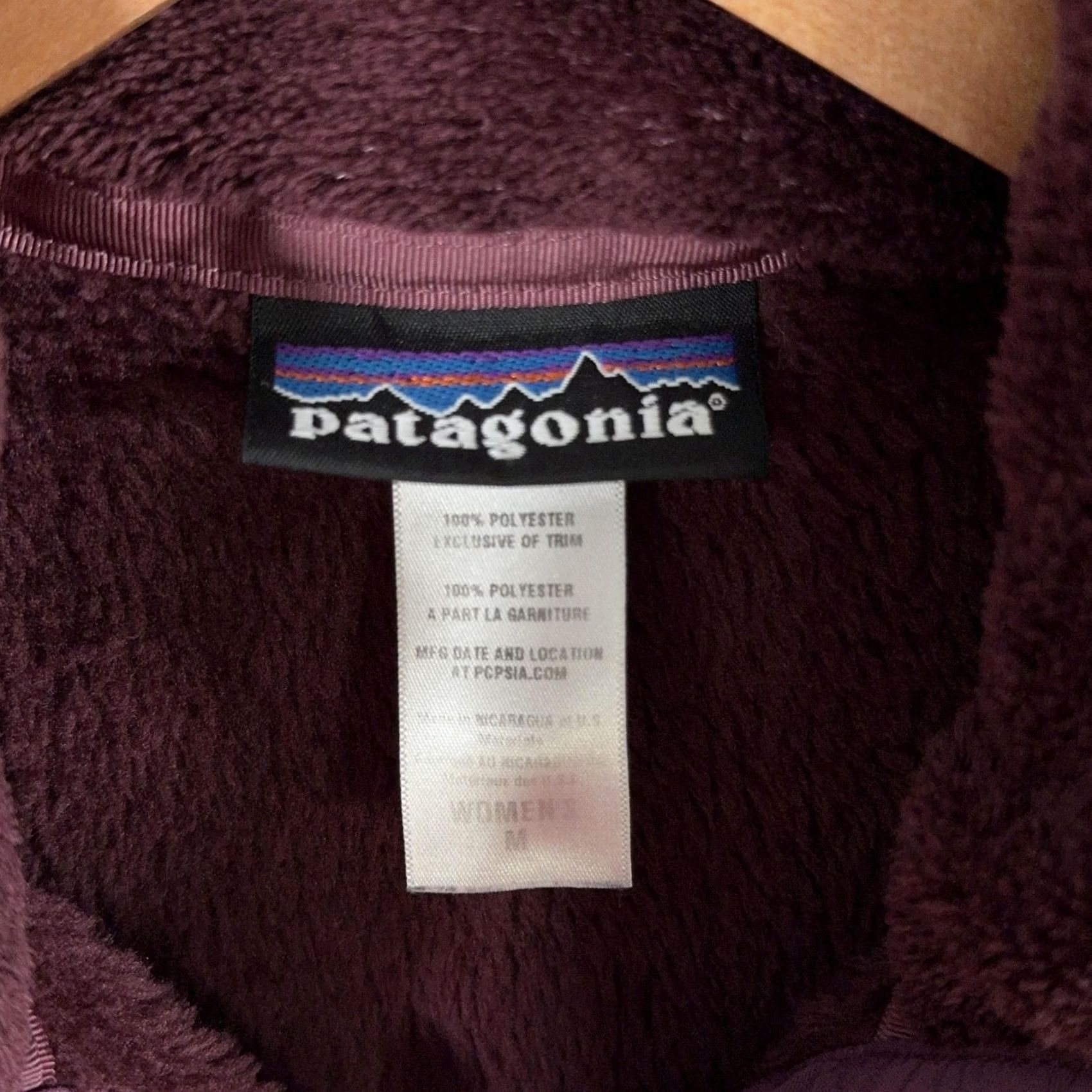 Patagonia Patagonia Jacket Womens M Purple Re-tool Snap T Fleece Pullover Polartec Thermal Pro Short Sleeve Long Sleeve Outdoor Pocketed Autumn Winter Size M / US 6-8 / IT 42-44 - 2 Thumbnail