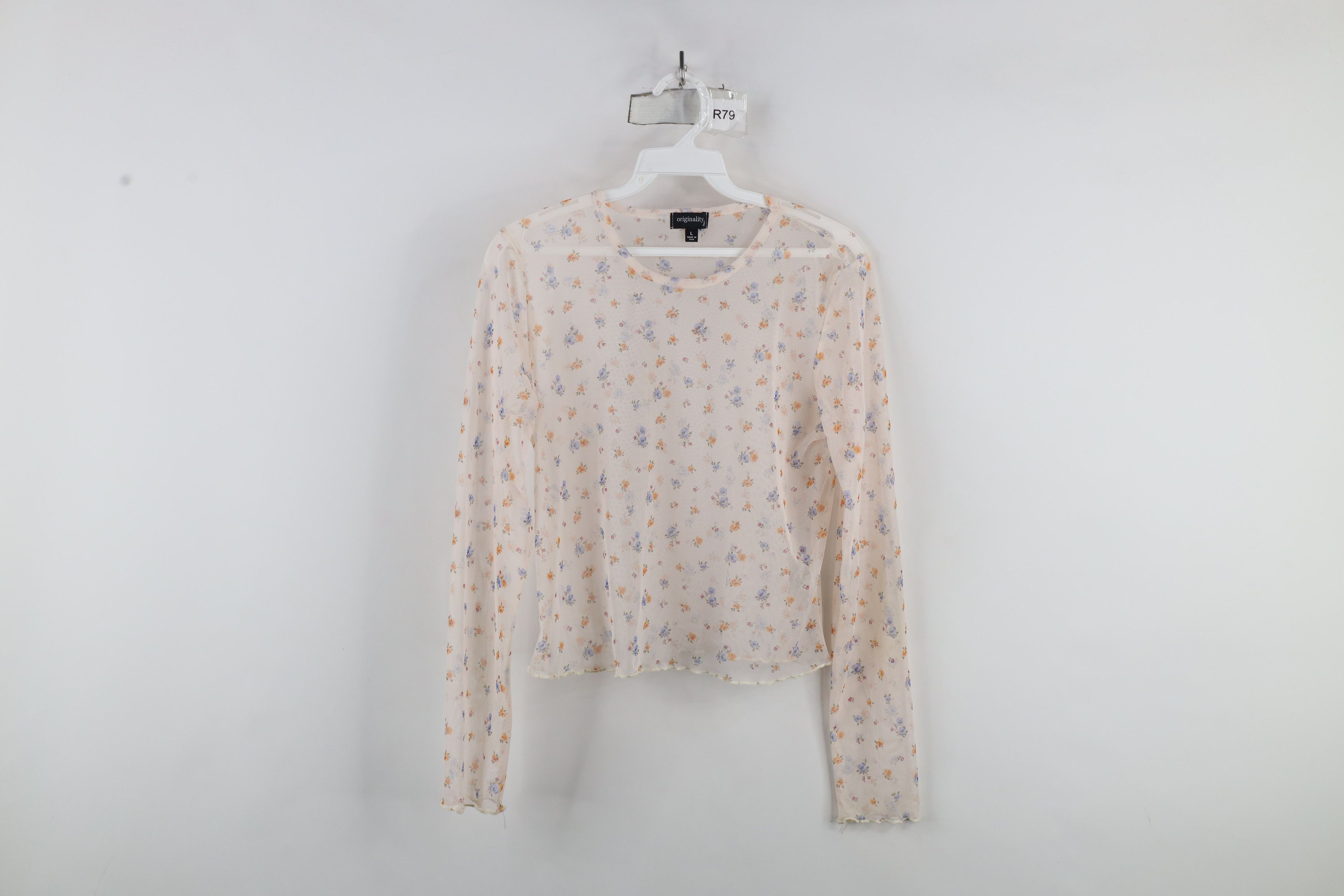 Vintage Vintage 90s Y2K Babydoll Flower Bella Cropped T-Shirt USA Size L / US 10 / IT 46 - 1 Thumbnail