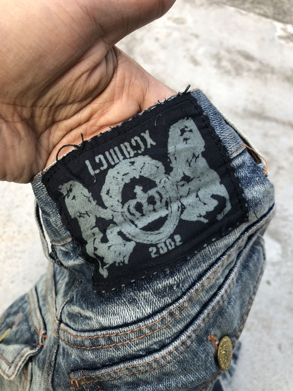 Japanese Brand FLARED LOWBOX DISTRESSED JEANS Size US 30 / EU 46 - 4 Thumbnail