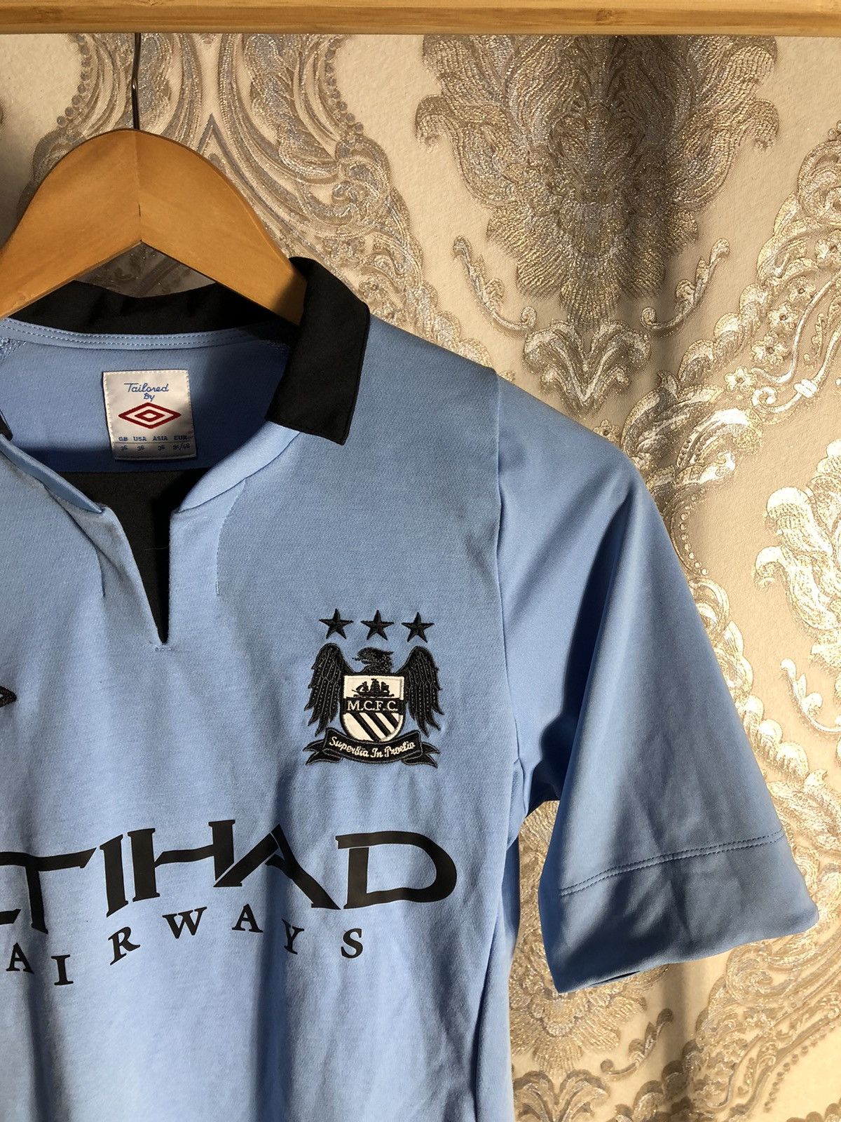 Umbro × Vintage VINTAGE MANCHESTER CITY JACKET SOCCER JERSEY Y2K 90s RETRO Size US M / EU 48-50 / 2 - 2 Thumbnail
