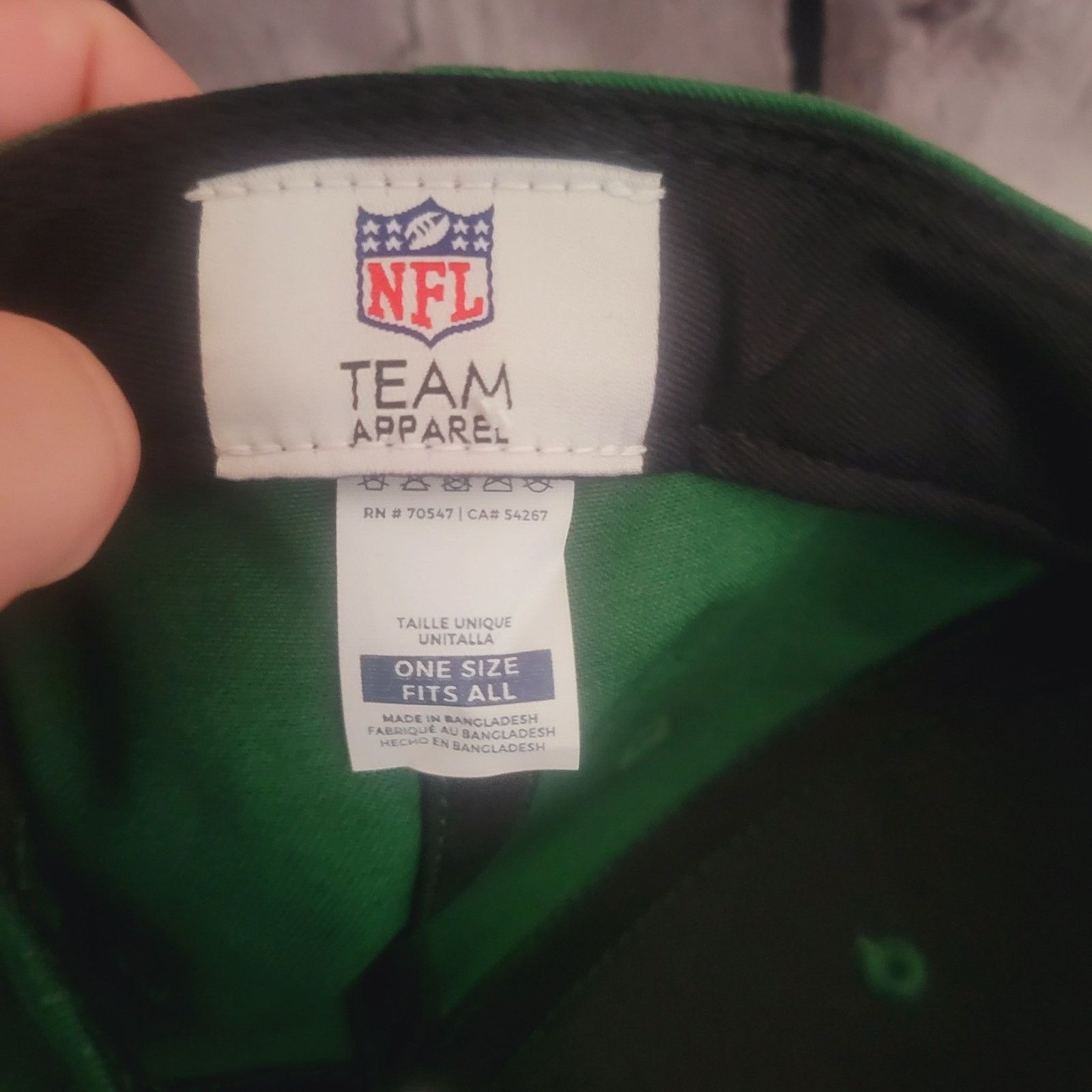NFL NFL TEAM APPAREL YORK JETS GREEN STRAPBACK CAP NWT Size ONE SIZE - 6 Thumbnail