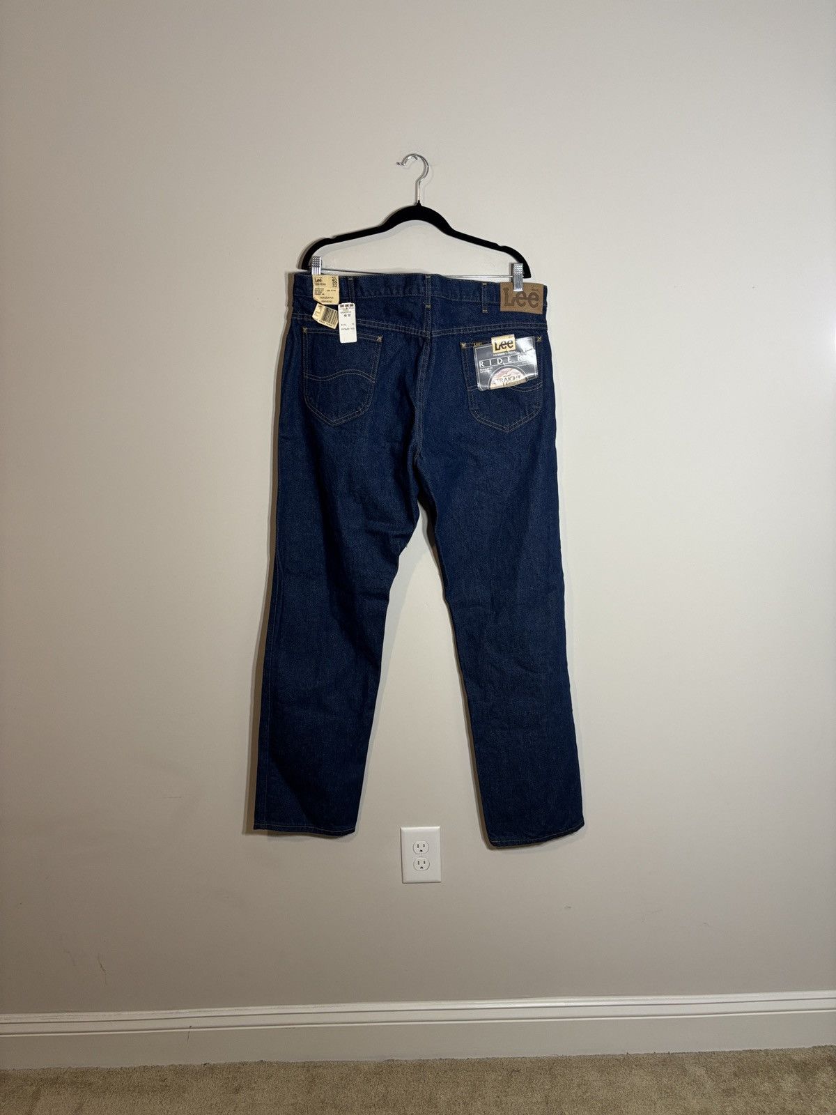Lee NOS Vintage Lee Riders 40x32 Straight Leg Union Made USA Size US 40 / EU 56 - 1 Thumbnail