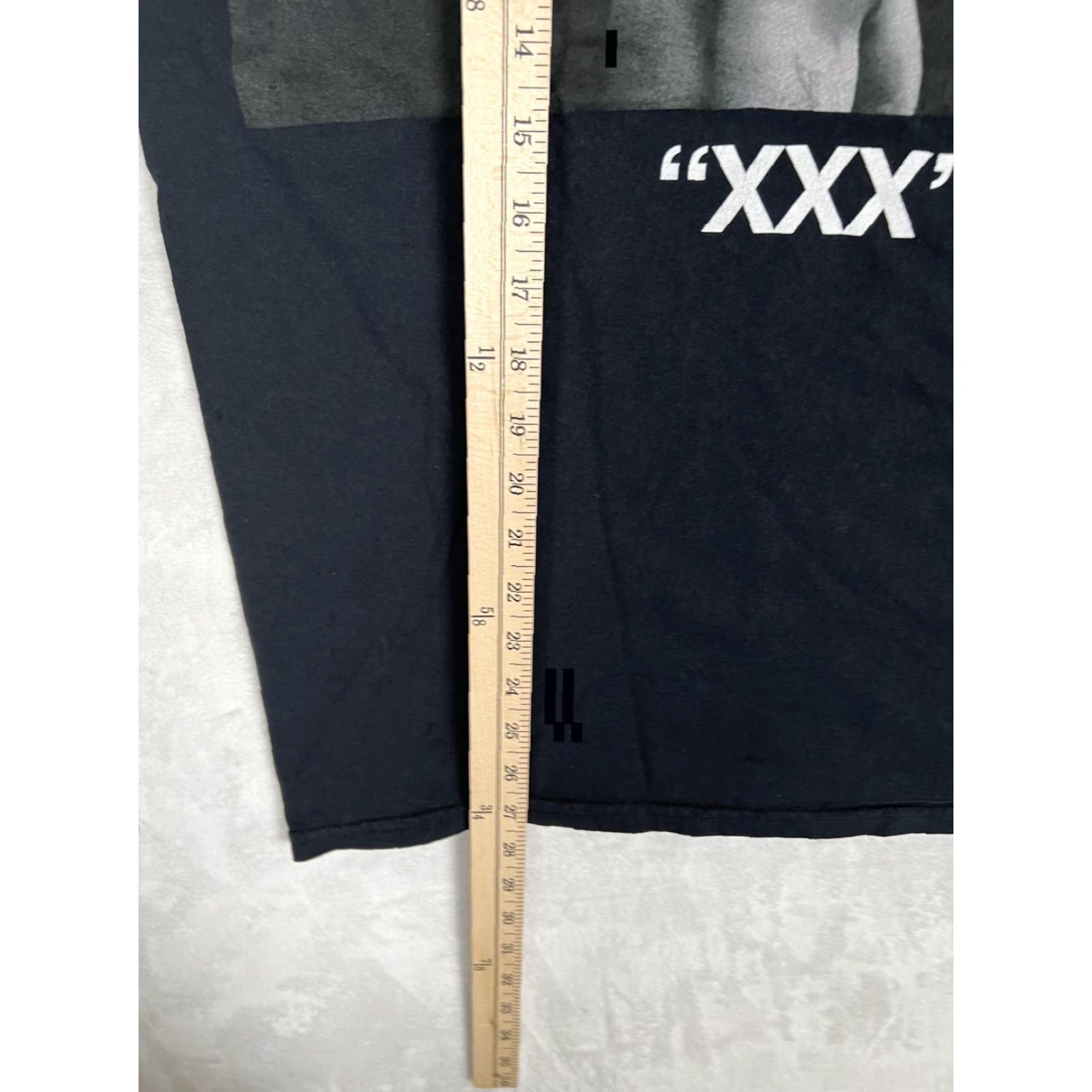 Vintage XXXtentecion T-Shirt Mens Large Black Rapper Music Album Art Hip Hop Shirt Men L Black Graphic Print Casual Concert Size US L / EU 52-54 / 3 - 4 Thumbnail