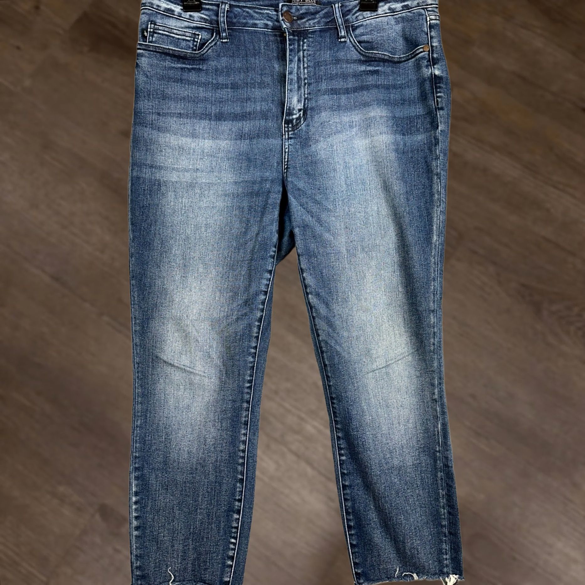 Vintage Judy Blue Jeans Womens Jeans Ankle Distressed Raw Hem Relaxed Stretch High Rise 15-32 Blue Size 36" / US 14 / IT 50 - 1 Thumbnail
