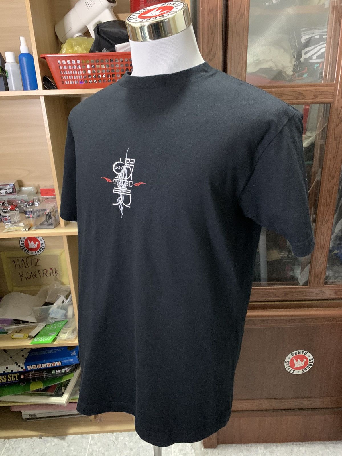 If Six Was Nine Ezo Tribe T-Shirt Large Size US L / EU 52-54 / 3 - 4 Thumbnail