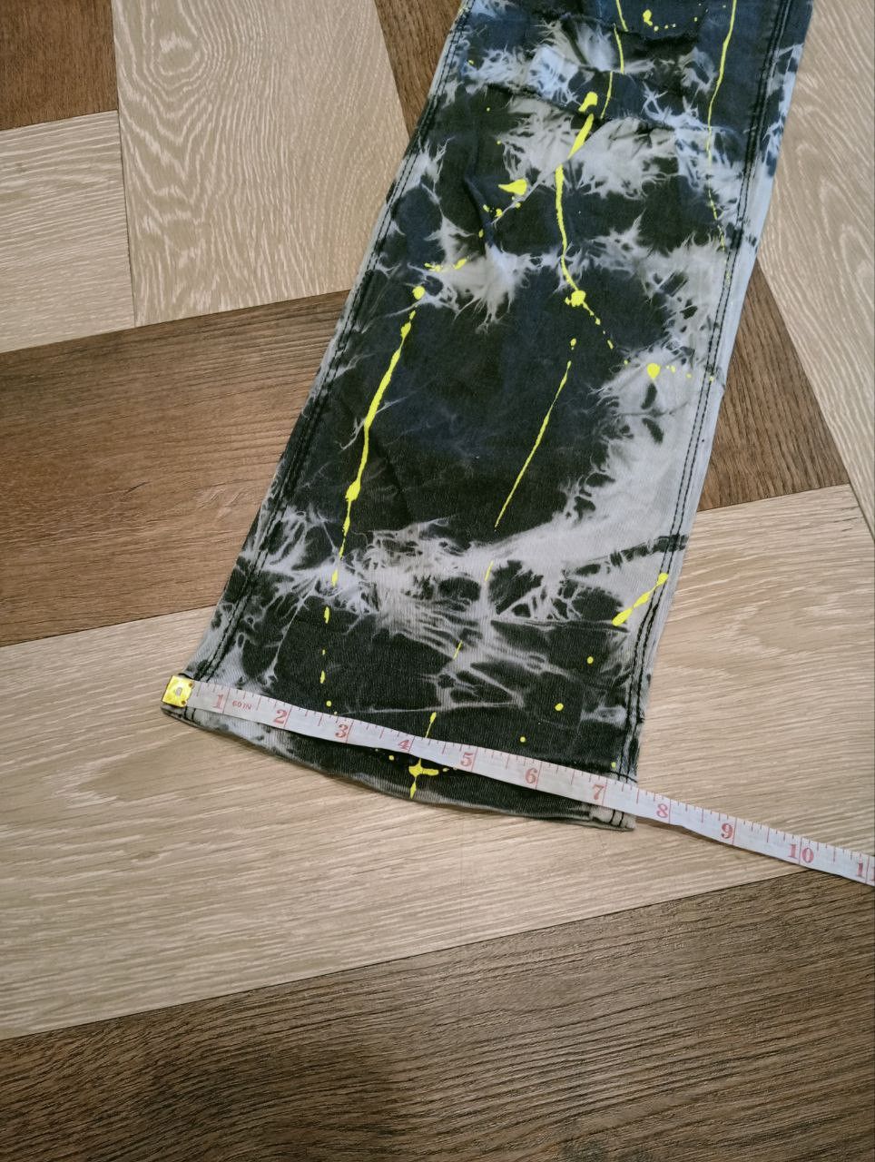 H&M H&M DISTRESSED BLEACH PAINTER PANTS Size US 32 / EU 48 - 14 Thumbnail