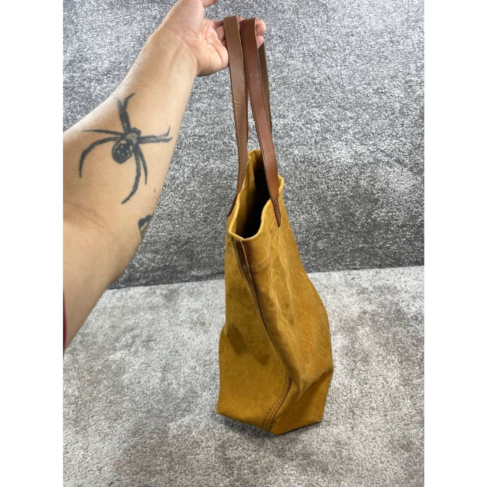 Madewell Madewell Bags Shoulder Brown Leather Inner Zip Pocket Double Handle Strap Medium Womens Brown Leather Shoulder Bag Size ONE SIZE - 2 Thumbnail