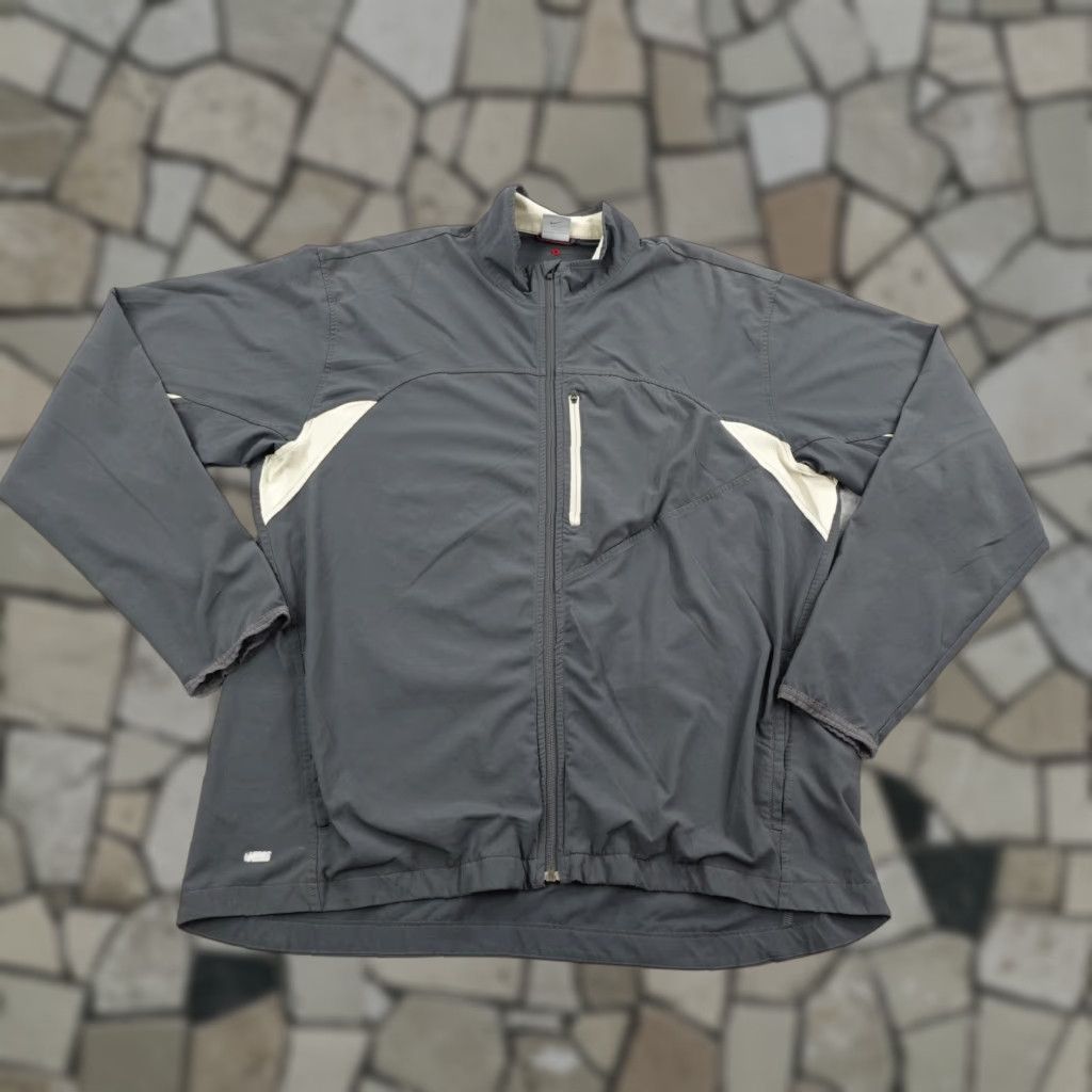 Nike VINTAGE Nike Jacket Mens XL Gray Dri-FIT Track Coat Full Zip Performance Y2K Size US XL / EU 56 / 4 - 1 Thumbnail