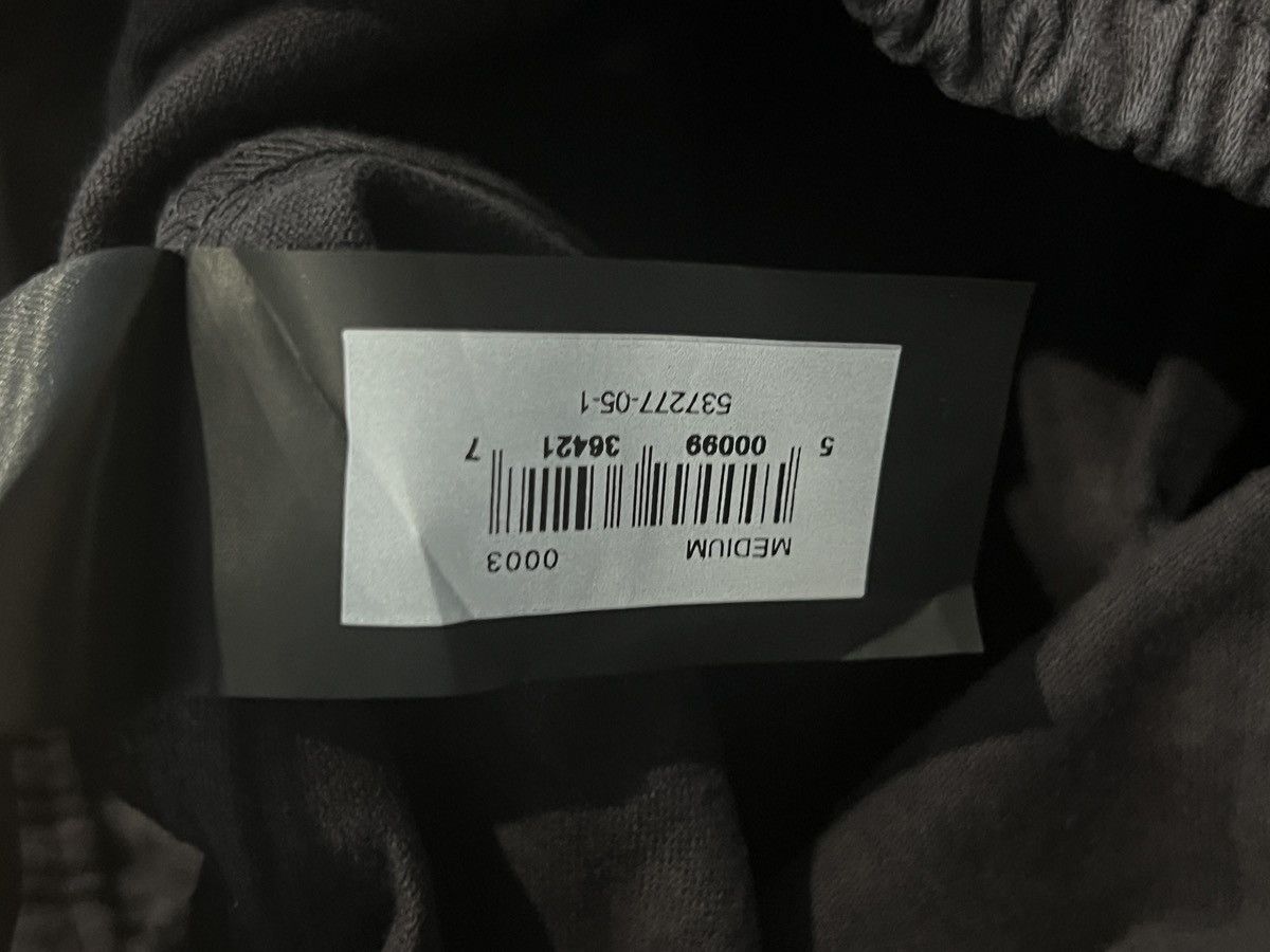Yeezy Yeezy Gap Sateen Cargo Pants Poetic Black Size Medium Size US 32 / EU 48 - 10 Thumbnail