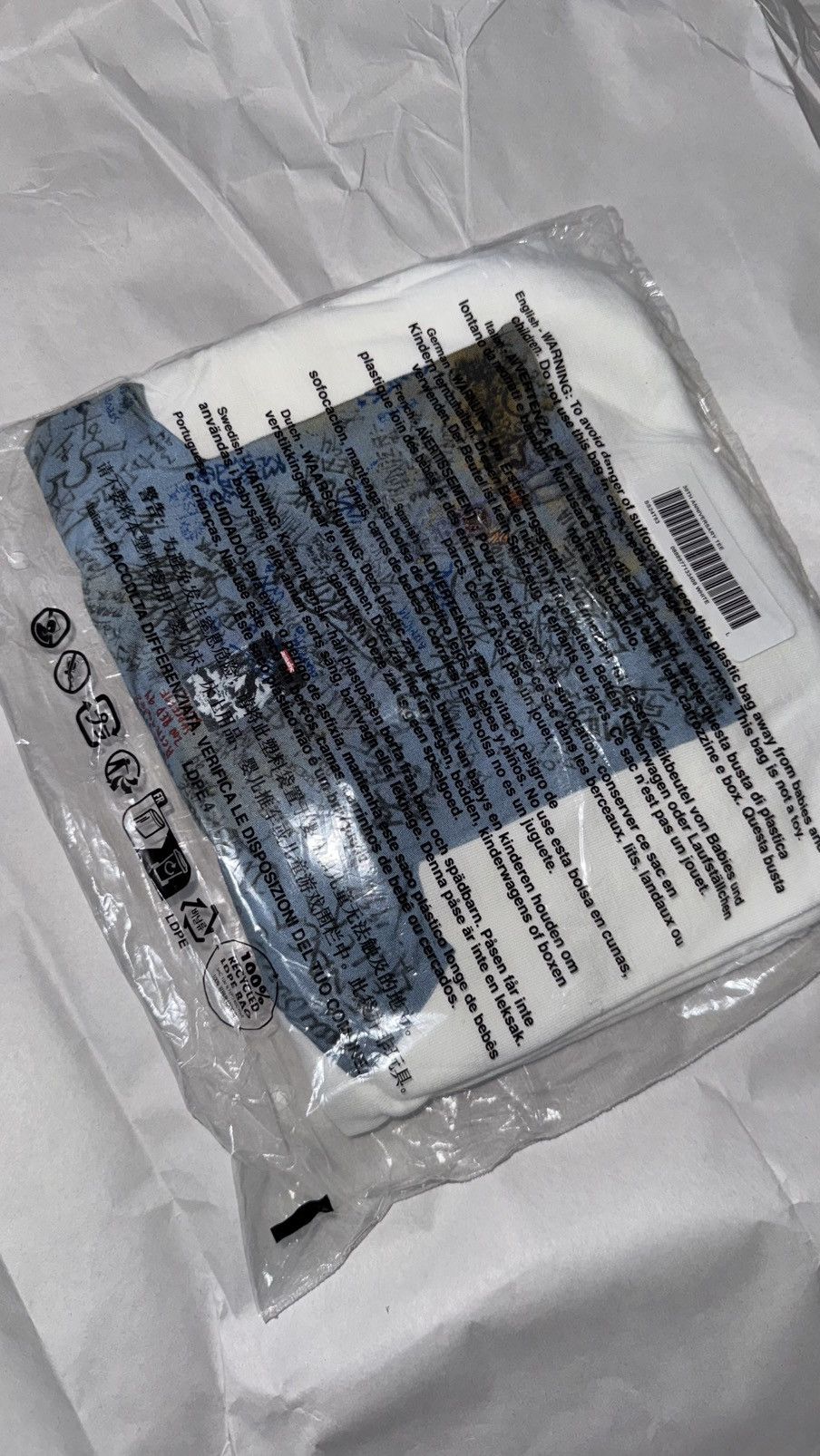 Supreme Supreme 30th Anniversary First Tee White Size US L / EU 52-54 / 3 - 1 Thumbnail