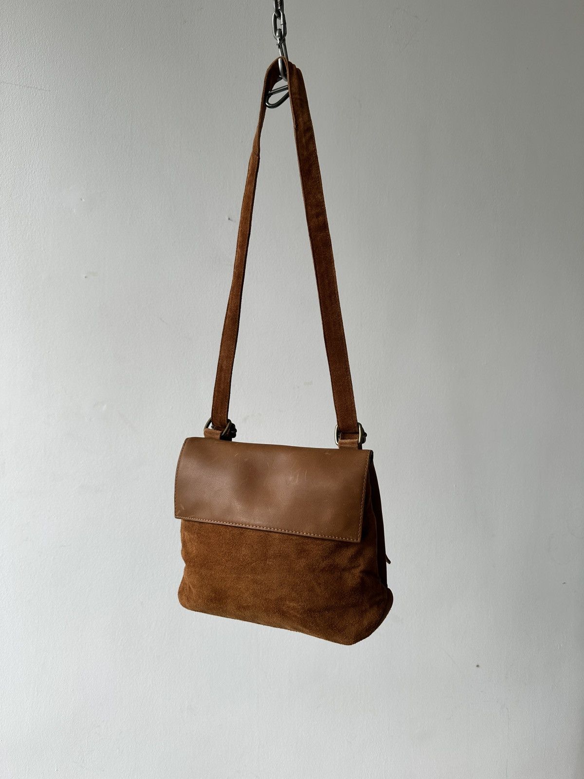 Japanese Brand × Vintage Brown leather shoulder bag backpack with a boho vibe Size ONE SIZE - 1 Thumbnail