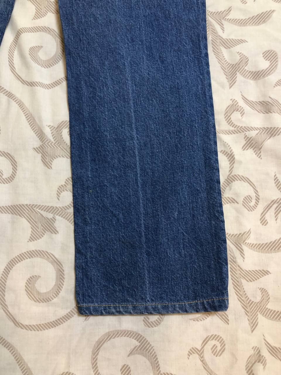 Levi's Vintage Levi’s 571 Straight Leg Jeans Classic Blue Denim Size US 32 / EU 48 - 17 Thumbnail