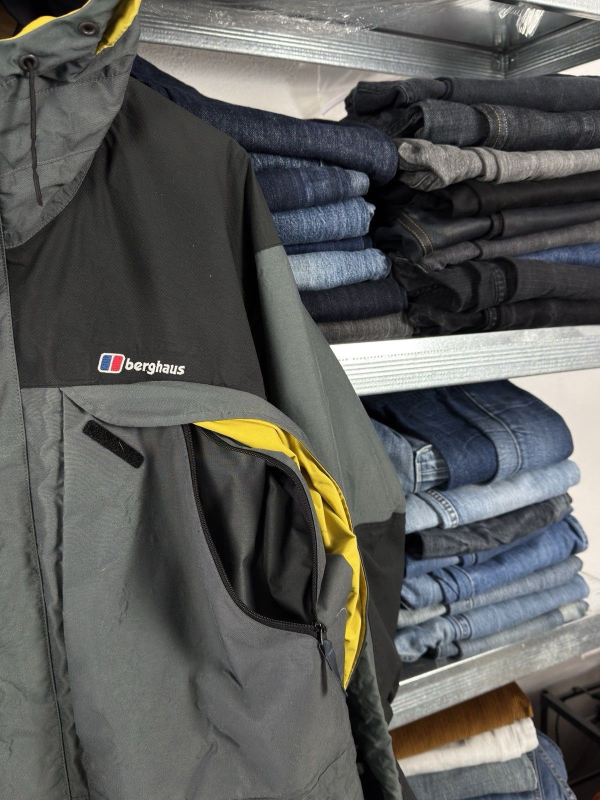 Berghaus Berghaus Vintage Mera Peak Outdoor Jacket Size US L / EU 52-54 / 3 - 5 Thumbnail