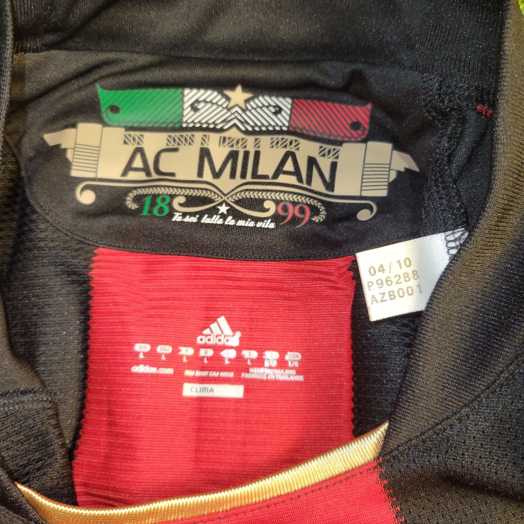 Adidas Ibrahimovic AC Milan 2010 2011 Soccer Jersey Shirt L Size US L / EU 52-54 / 3 - 5 Thumbnail