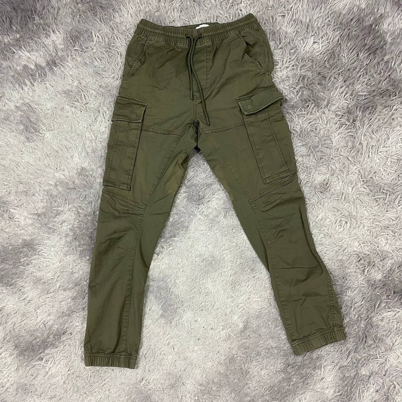 H&M H&m cargo pant Size US 30 / EU 46 - 1 Thumbnail