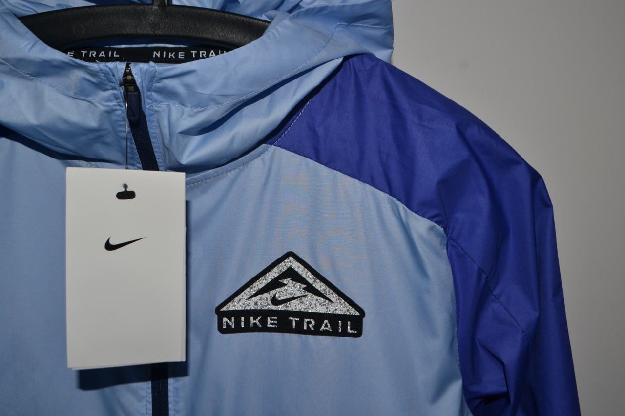 Nike New Nike Shield Trail Women's Windbreaker Jacket Size S Size S / US 4 / IT 40 - 2 Thumbnail