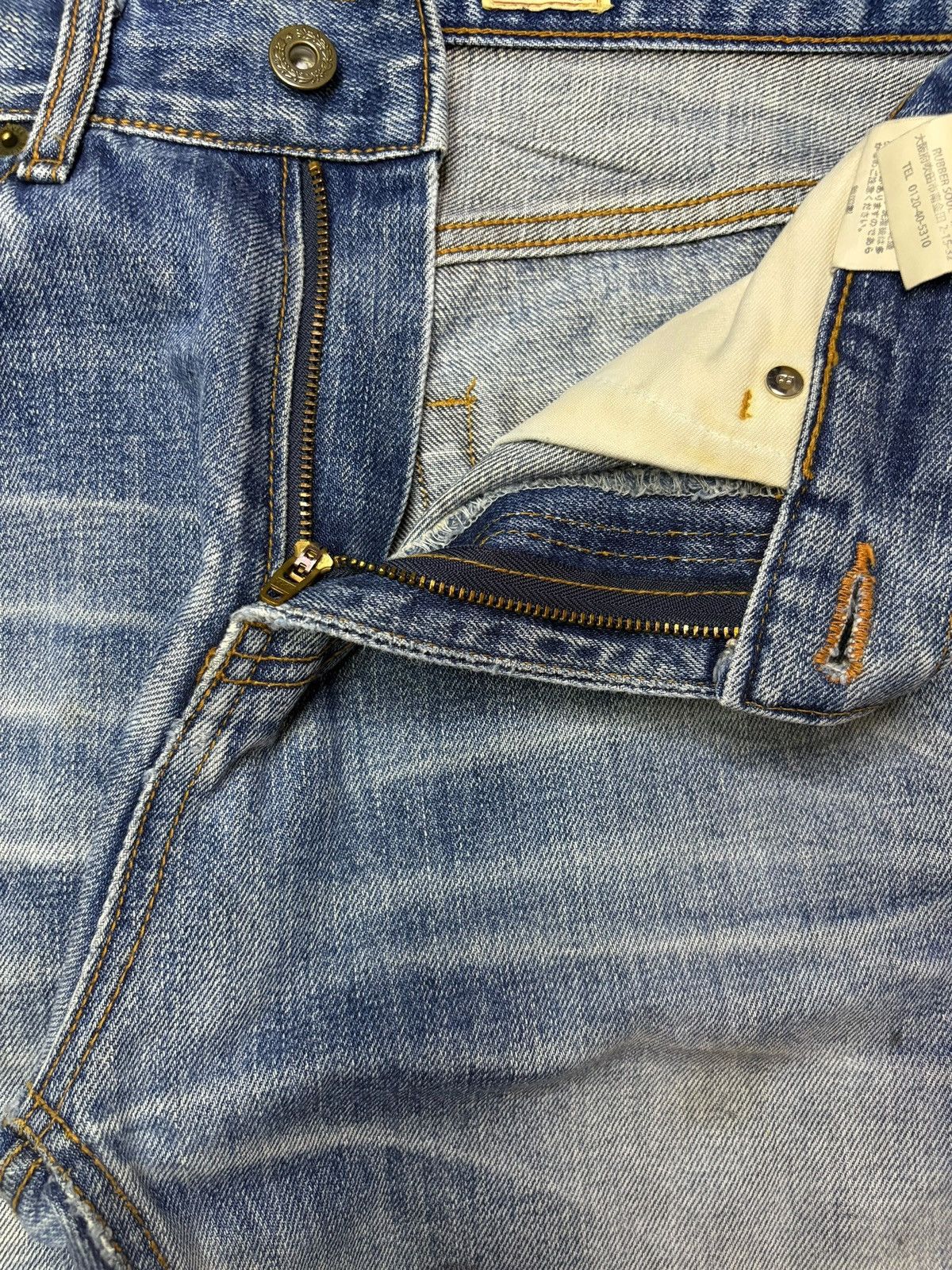 Japanese Brand Vintage Japanese Brand Faded Wash Loose Jeans Size US 30 / EU 46 - 9 Thumbnail