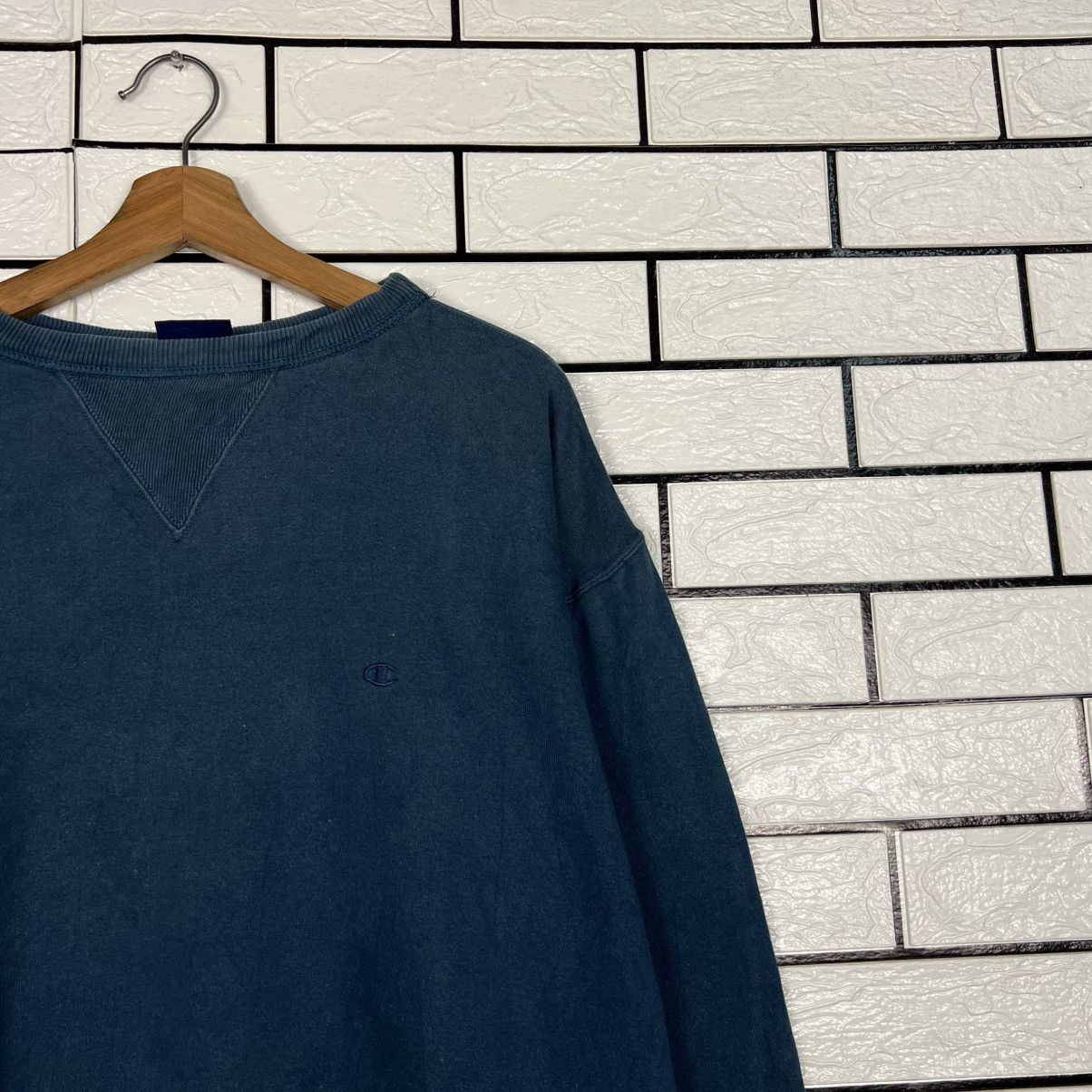 Champion Vintage CHAMPION PRODUCTS USA Crewneck Sweatshirt #4064-C185 Size US L / EU 52-54 / 3 - 4 Thumbnail