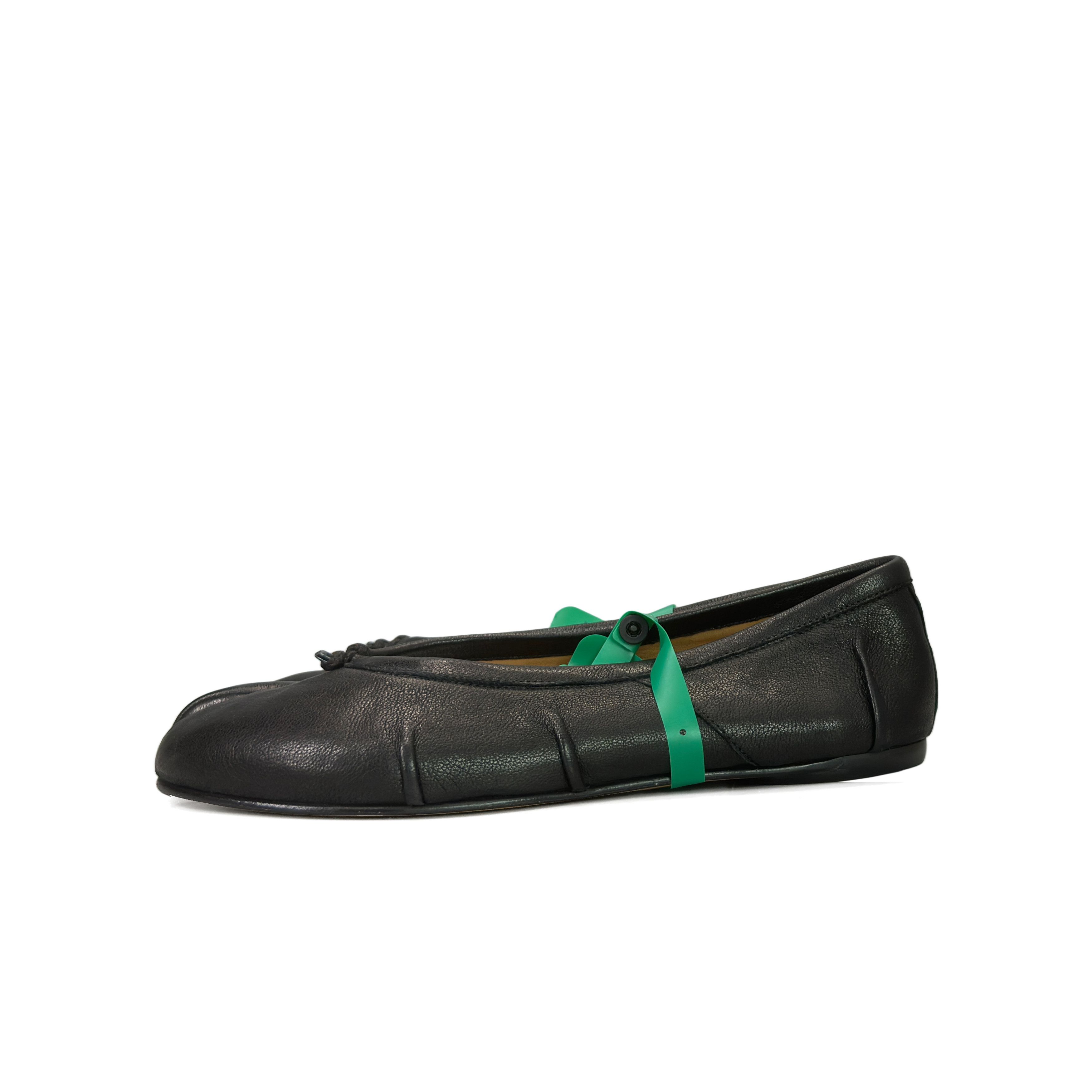 Maison Margiela Maison Margiela Tabi Leather Ballet Flats Size 36 Size US 6 / IT 36 - 1 Thumbnail