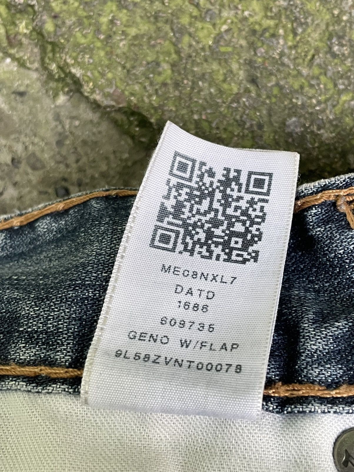 True Religion True Religion Vintage Denim Jeans Distressed Fade Y2K Japan Size US 29 - 13 Thumbnail