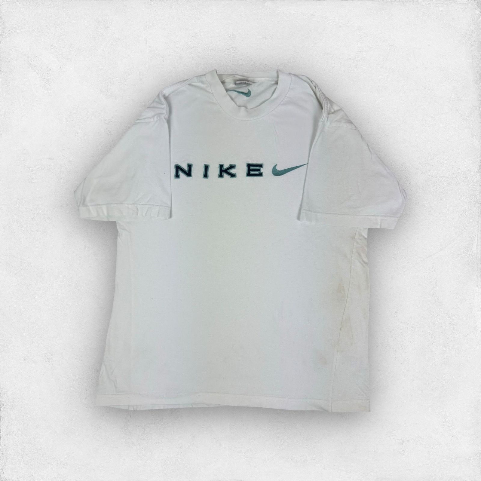 Japanese Brand × Nike Nike Mens White Cotton Crew Neck Short Sleeve T-Shirt Medium Size US M / EU 48-50 / 2 - 1 Thumbnail