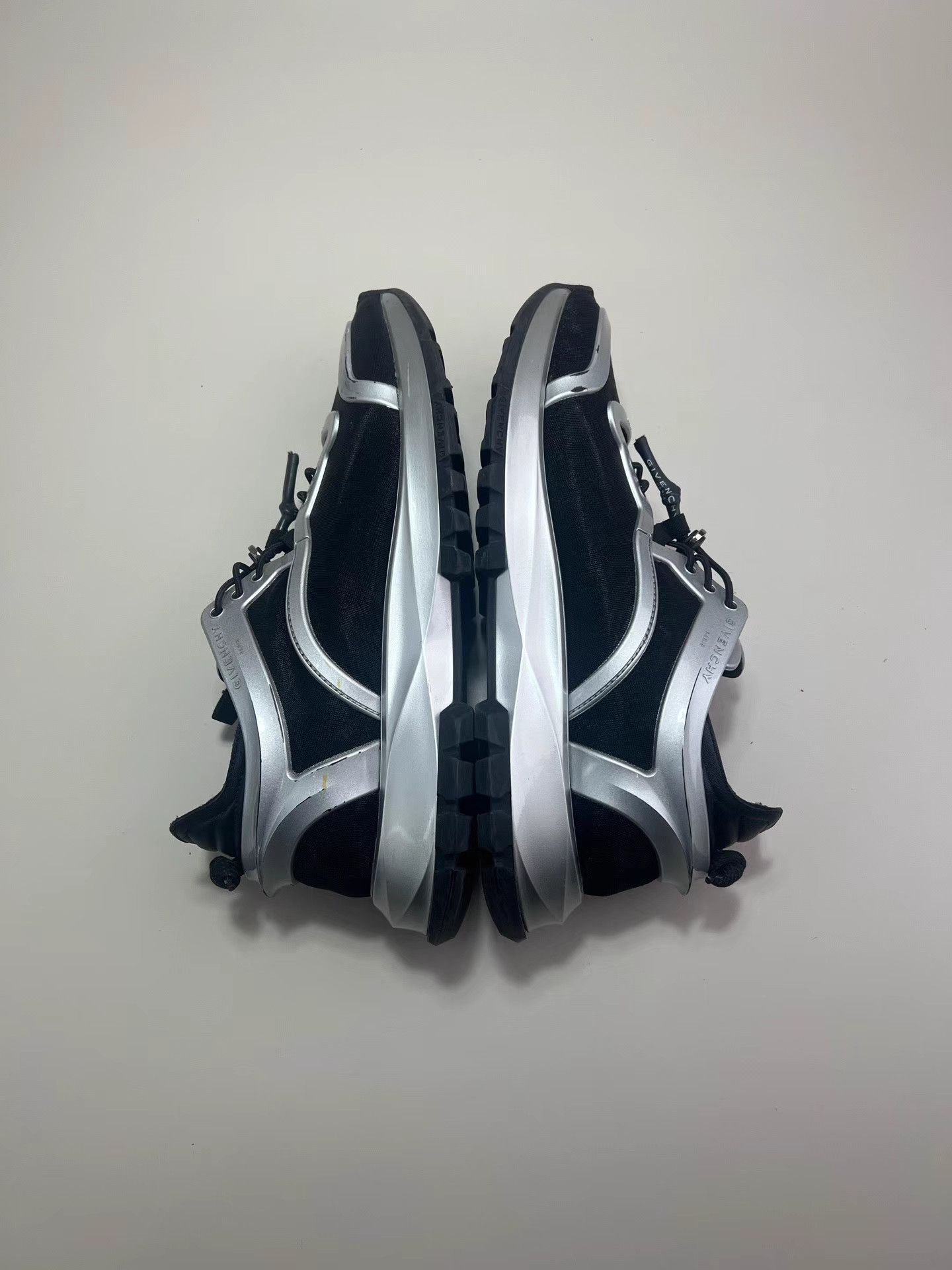 Givenchy GIVENCHY Black & Silver Sneakers K1 Size US 7 / EU 40 - 5 Thumbnail