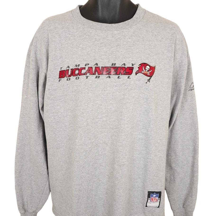 Vintage Vintage Tampa Bay Buccaneers T Shirt Mens Size Medium Gray Size US M / EU 48-50 / 2 - 1 Thumbnail