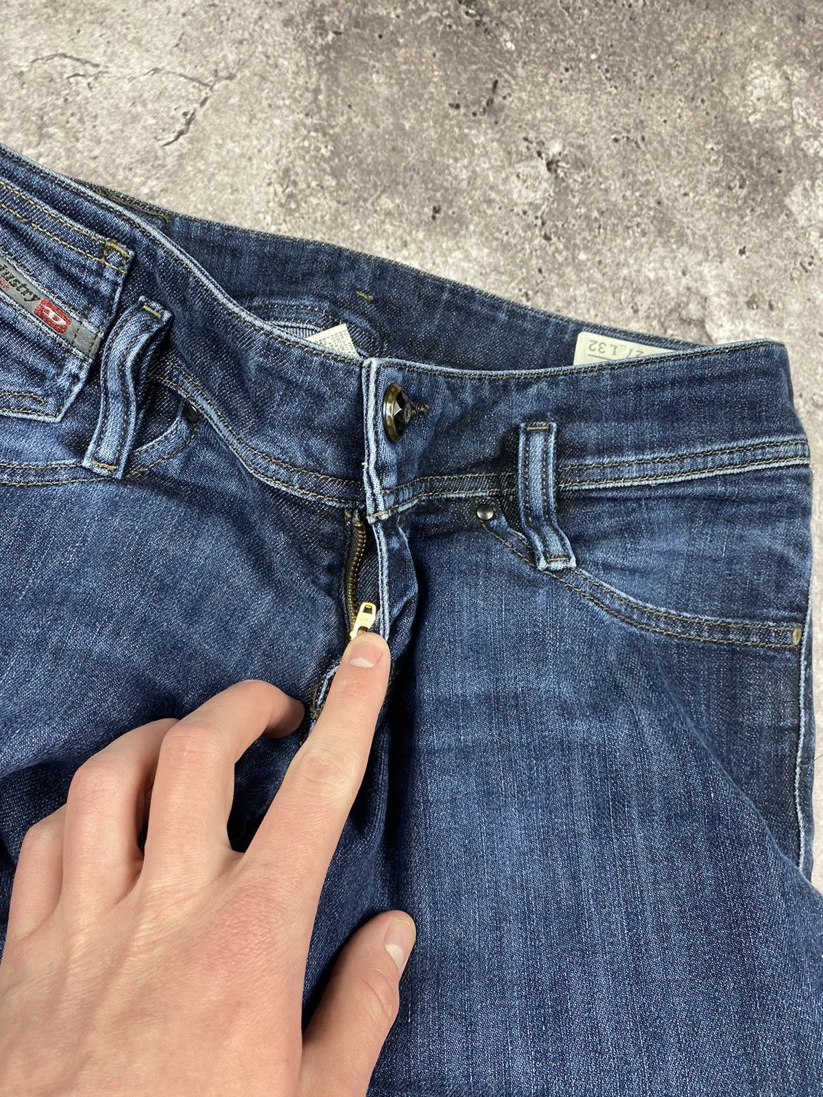 Diesel × Japanese Brand × Vintage Vintage Diesel Y2K Matic Distressed Denim Pants Japan Style Size 27" / US 4 / IT 40 - 7 Thumbnail