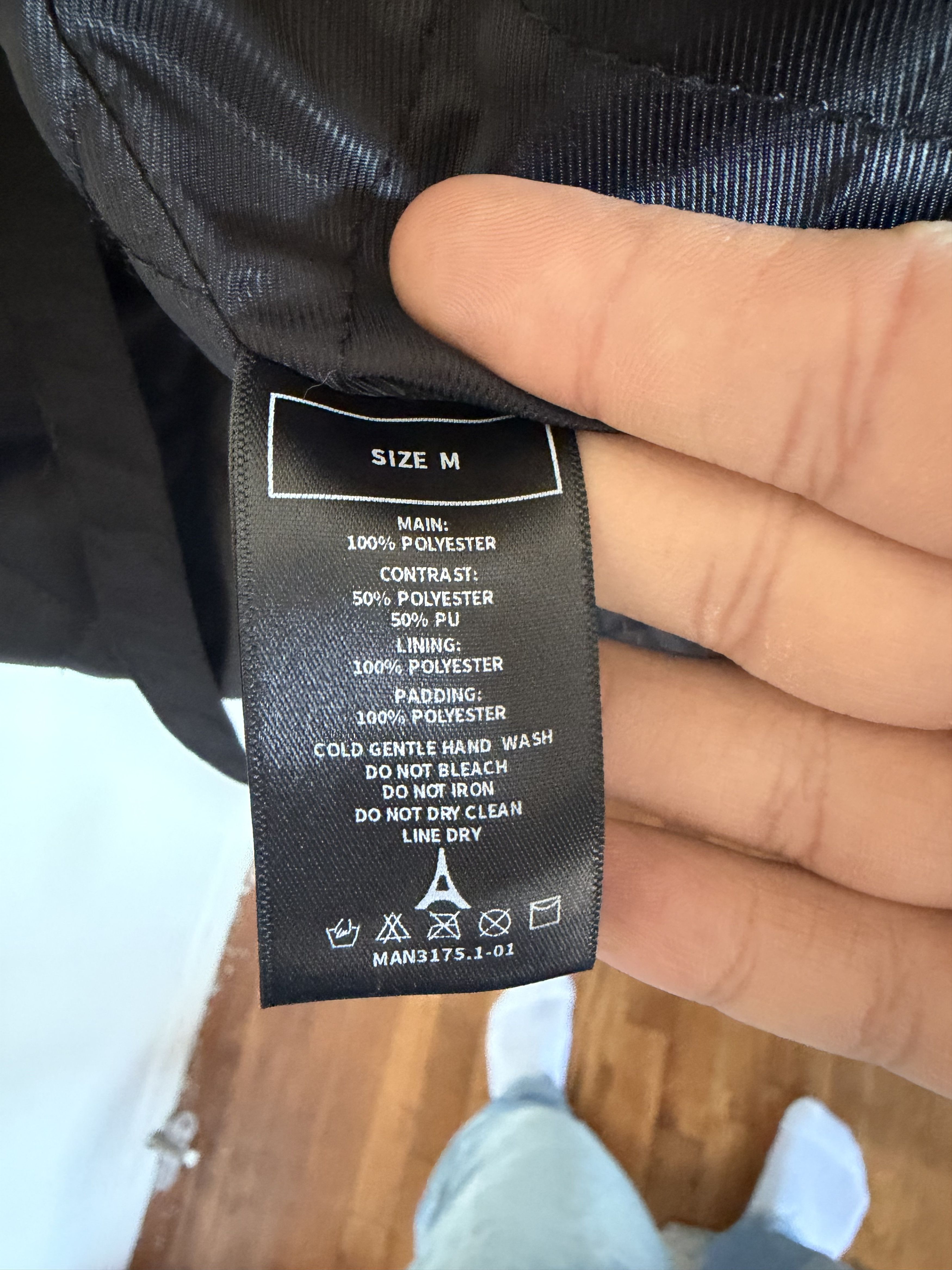 Maniere De Vior Emil Kimono Wrap Black Puffer Jacket Sz m Size US M / EU 48-50 / 2 - 5 Thumbnail