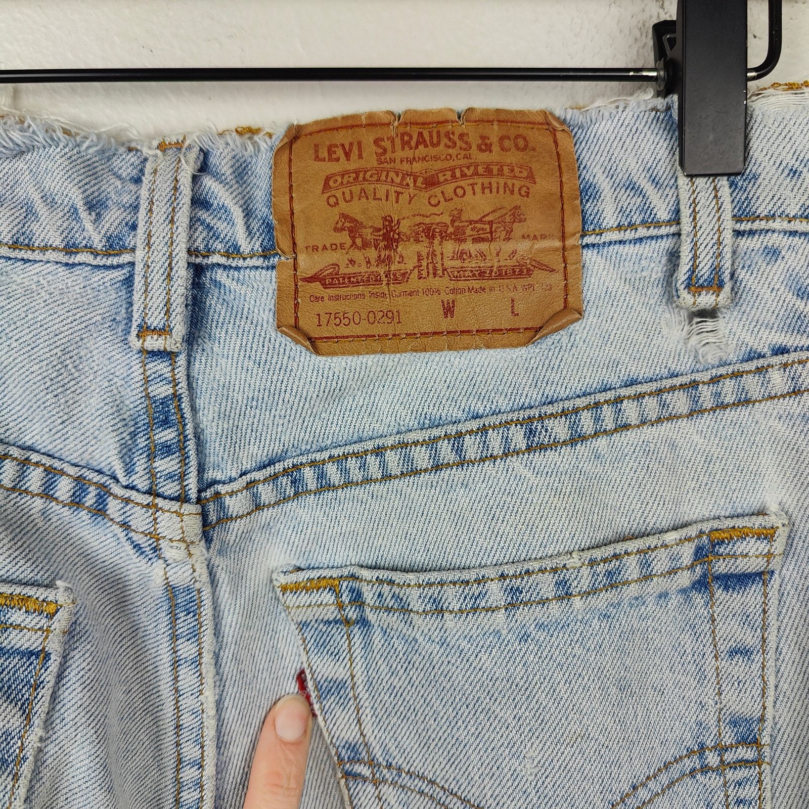 Other Vintage Levi's 17550-0291 Jeans Womens 25 Light Wash Size 25" / US 0 / IT 36 - 6 Thumbnail