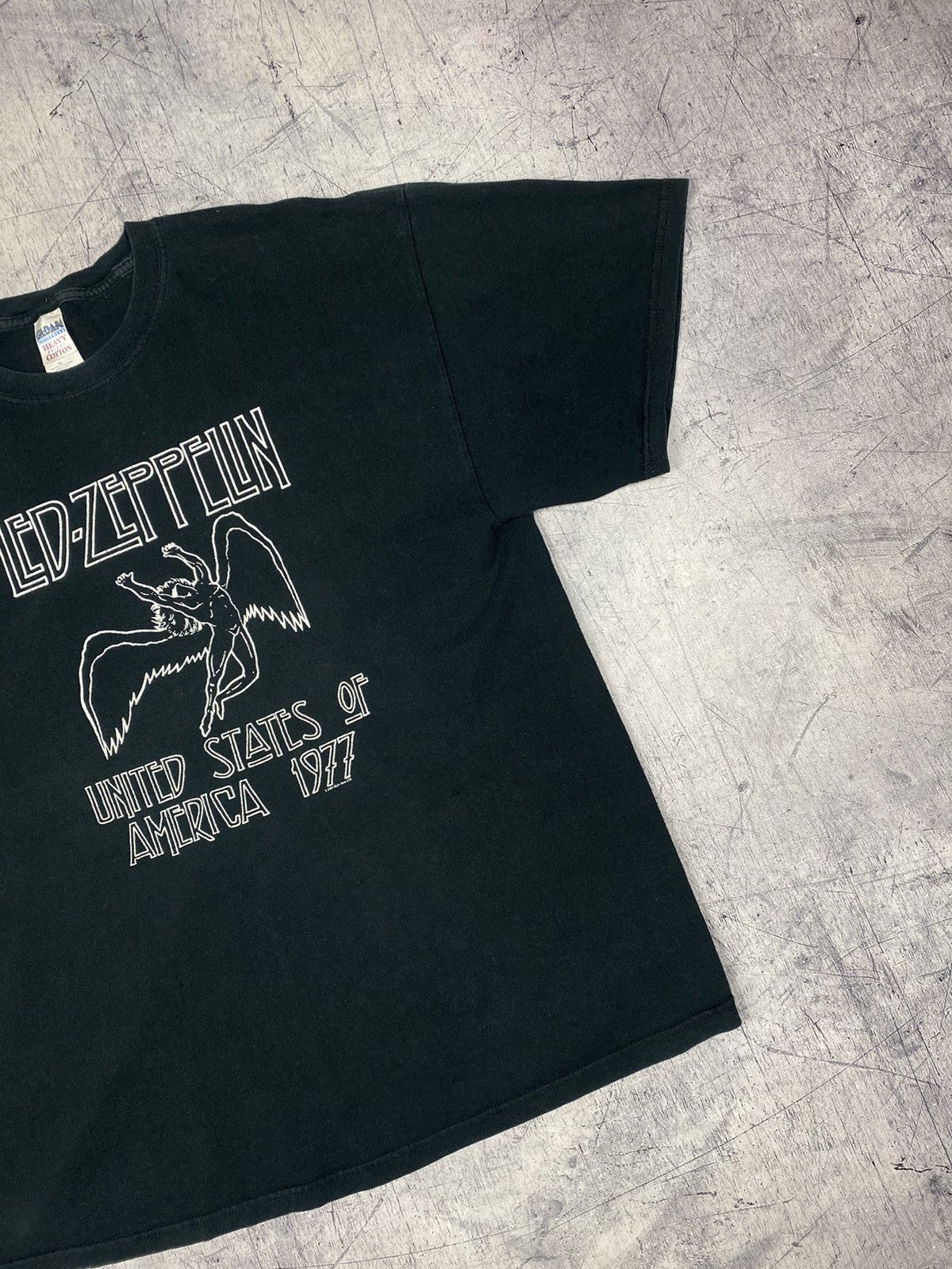 Vintage 2000 Vintage Led Zeppelin USA Tour 1977 Promo Tee 90s Size US XL / EU 56 / 4 - 3 Thumbnail
