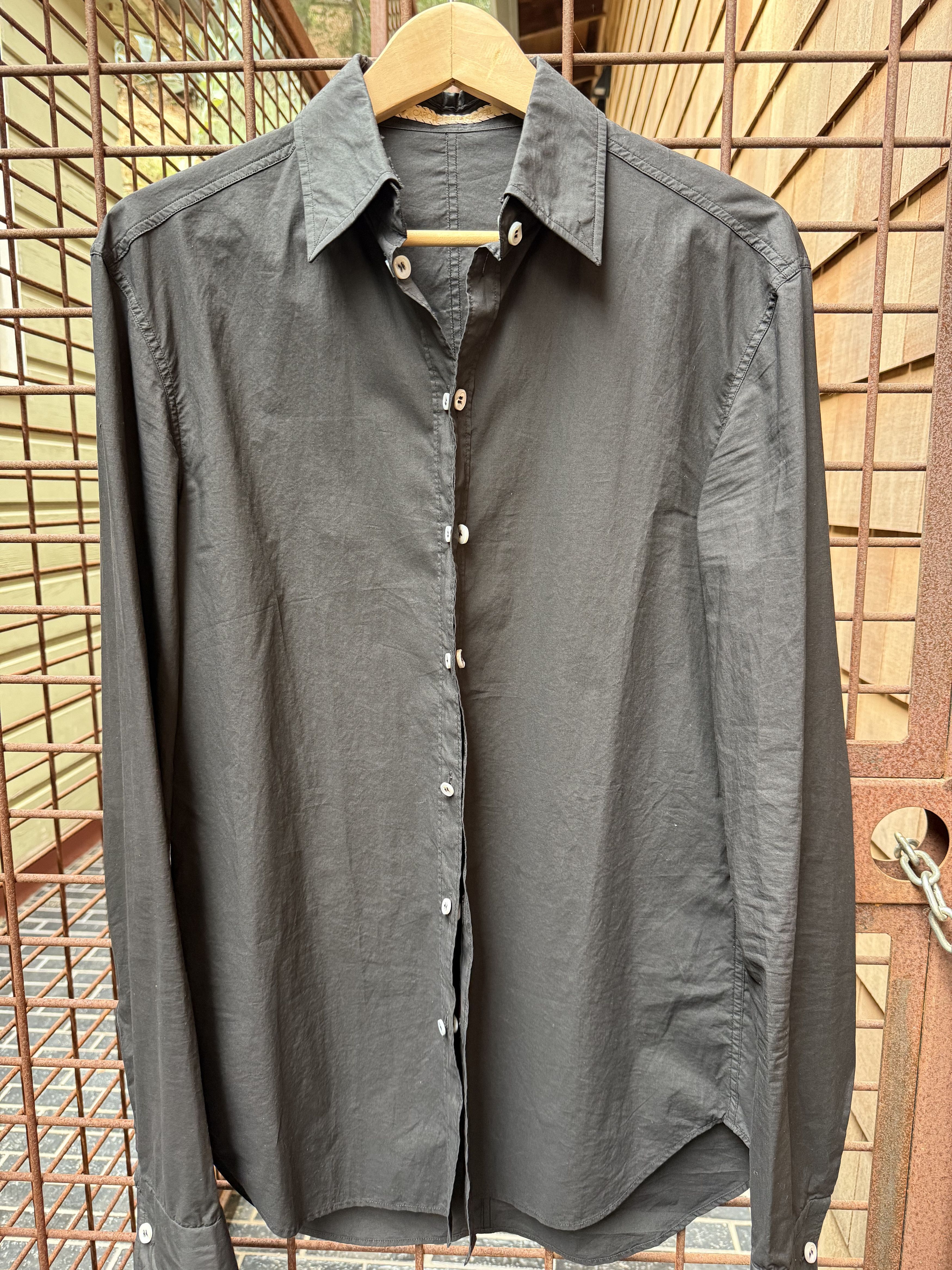 Carol Christian Poell CAROL CHRISTIAN POELL BLACK COTTON MENS BUTTON DOWN SHIRT Size US S / EU 44-46 / 1 - 1 Thumbnail