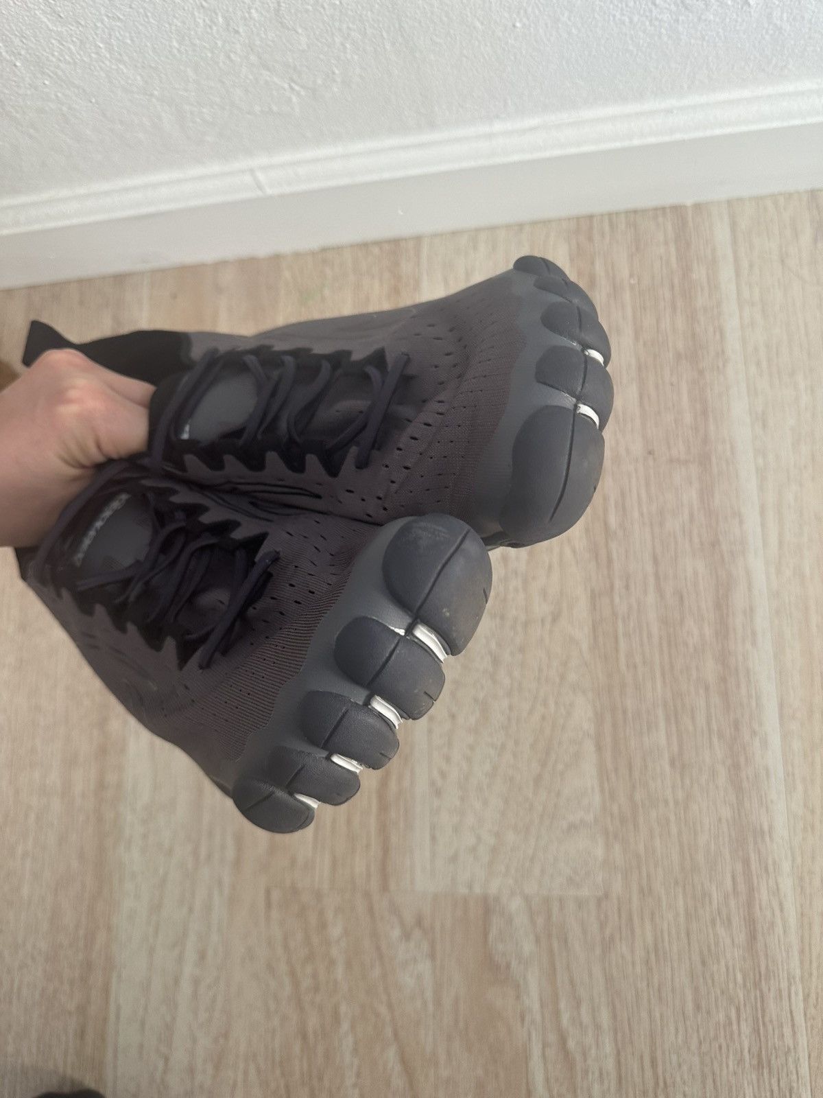 Balenciaga Balenciaga Anatomic Runner Sneaker Size US 9 / EU 42 - 4 Thumbnail