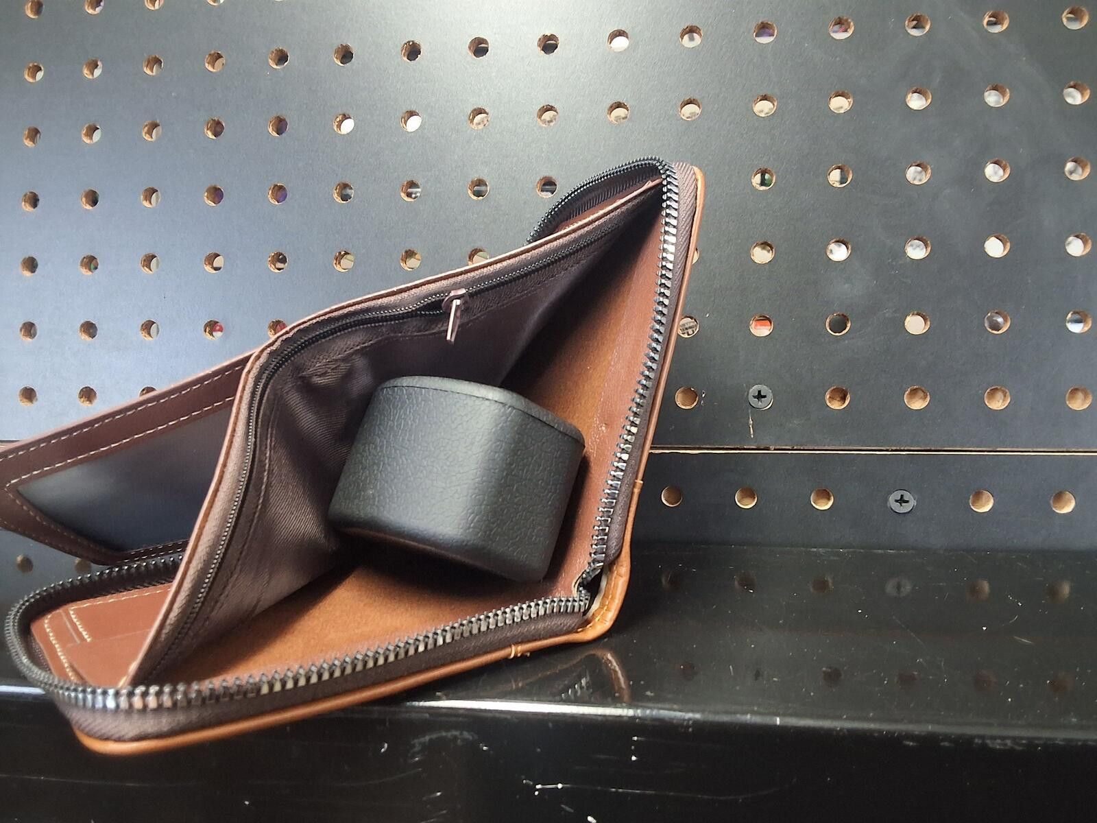 Other MonBense Genuine Leather Zip Around Wallet - Stylish & Sleek Size ONE SIZE - 5 Thumbnail
