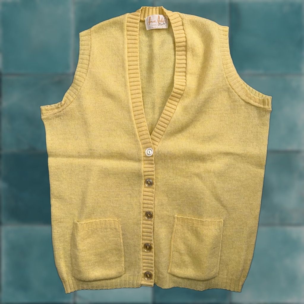 Vintage VTG 1960s 1970s Wool Cardigan Sweater Rockabilly Womens Mod Knit Yellow Vest Size M / US 6-8 / IT 42-44 - 1 Thumbnail