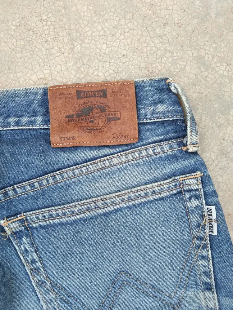 Japanese Brand Vintage Edwin Faded Blue Distressed Jeans 30x31 Size US 30 / EU 46 - 3 Thumbnail