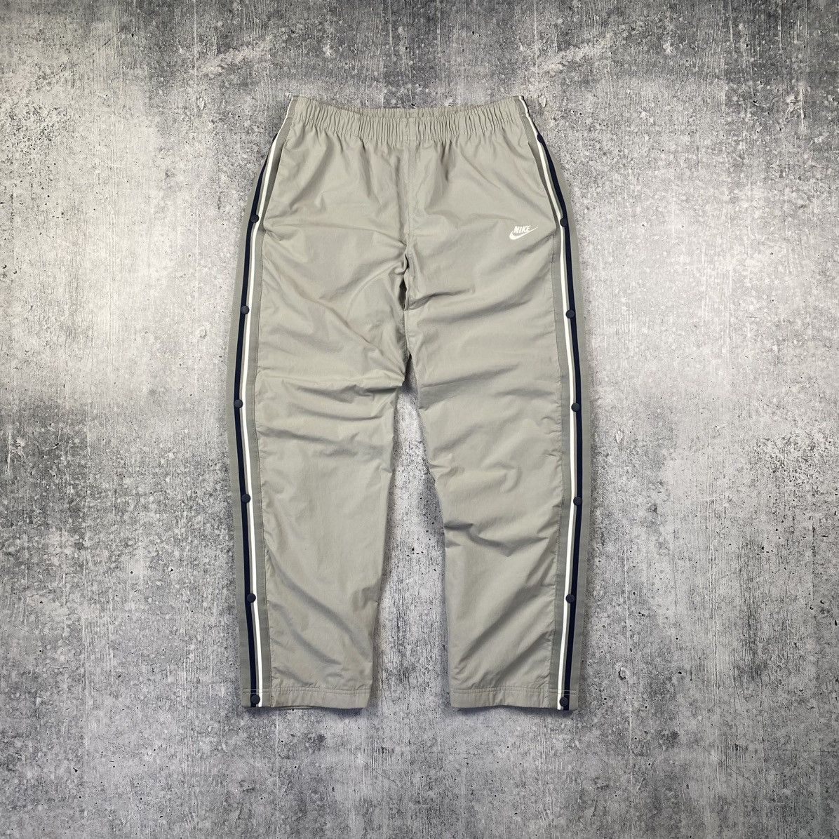 Nike × Vintage Vintage Nike Snap Button Pants Mens Large Swoosh Logo Y2K Size US 34 / EU 50 - 1 Thumbnail